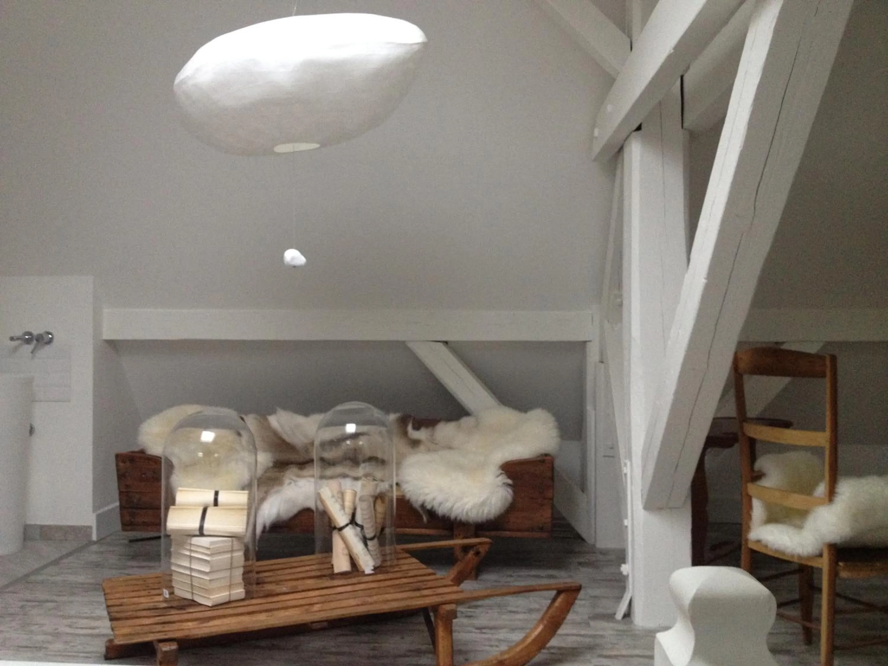 Bedroom in La Villa 1901