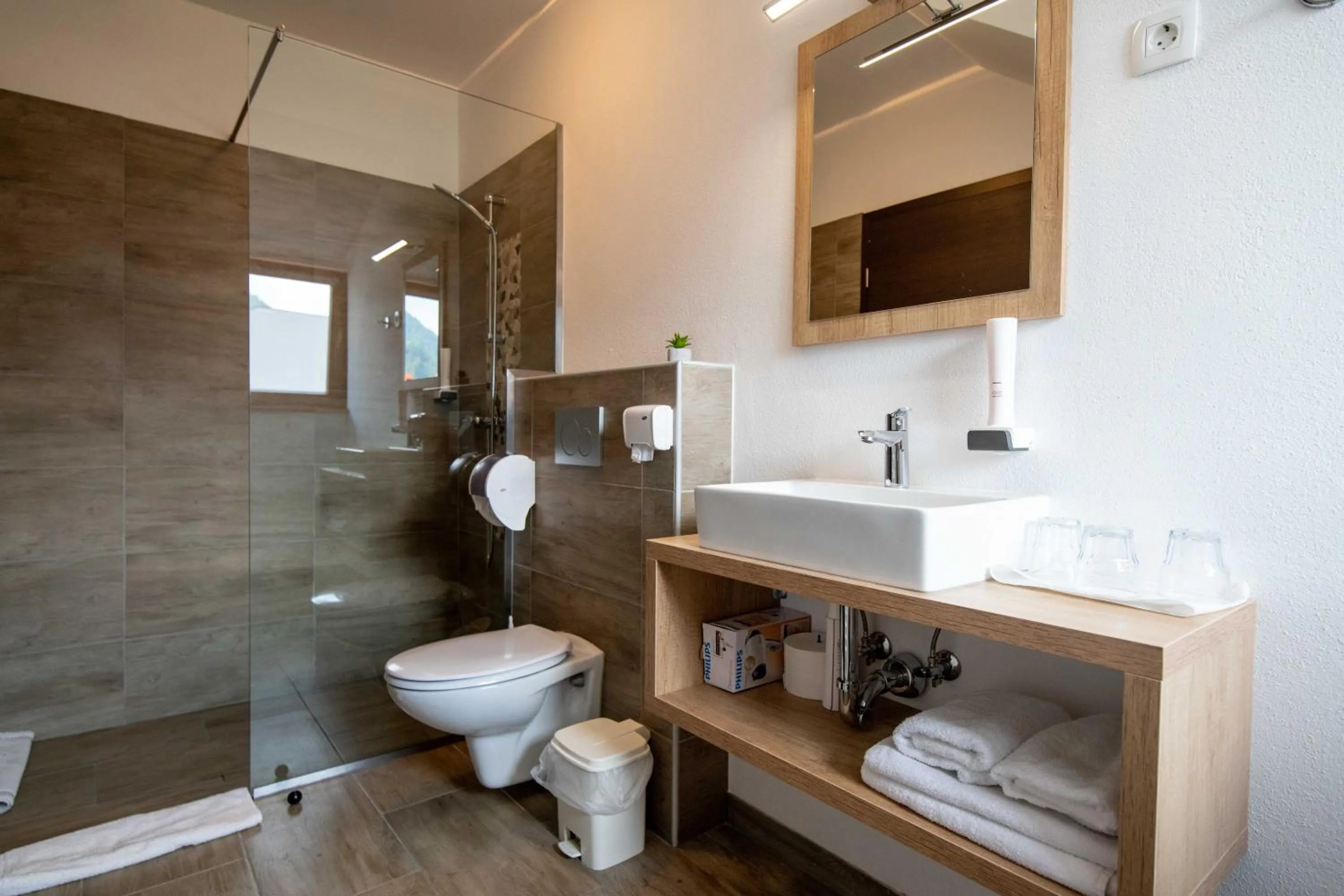 Shower in Guesthouse Stari Mayr