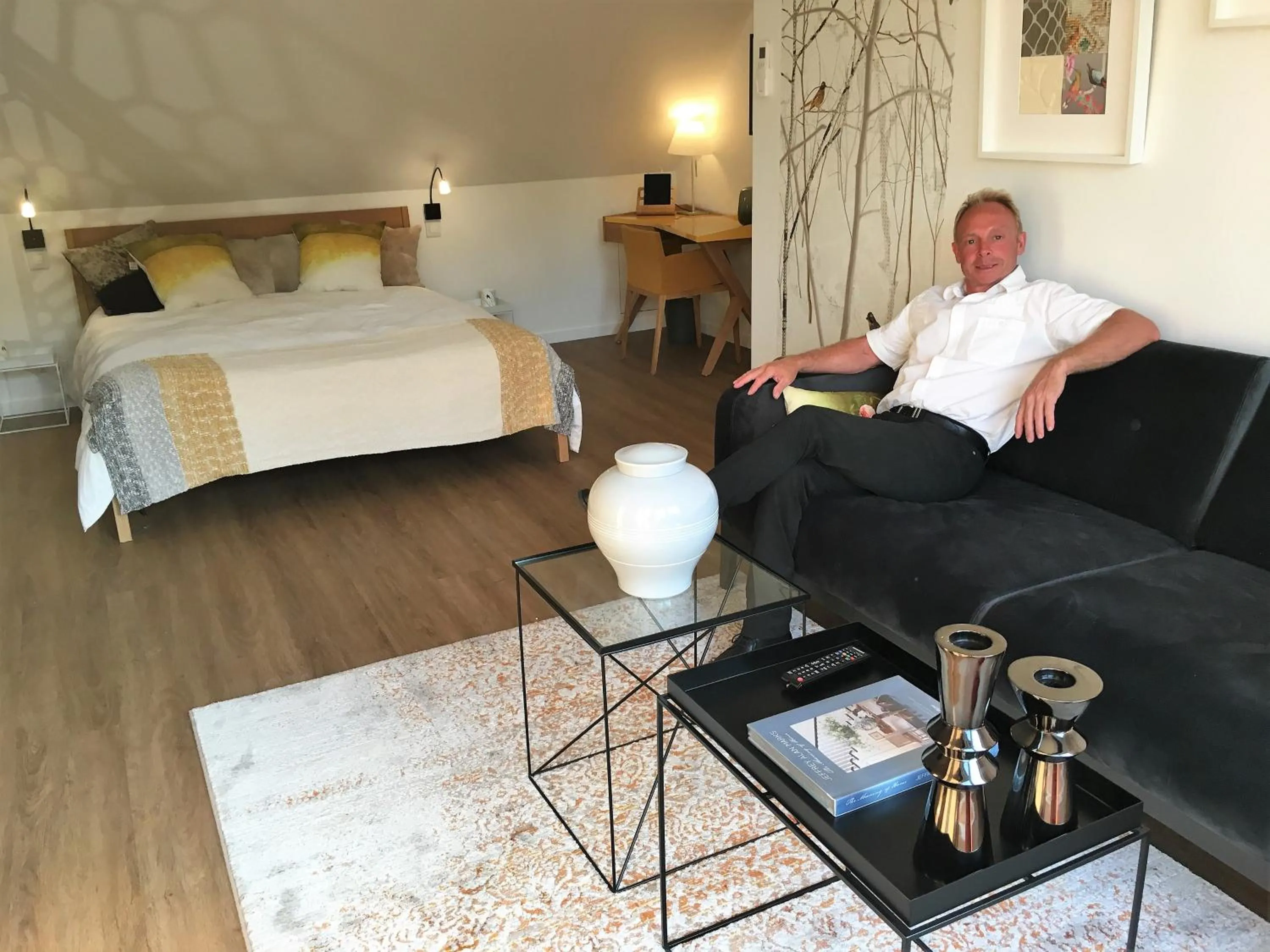 On site, Bed in akemi b&b