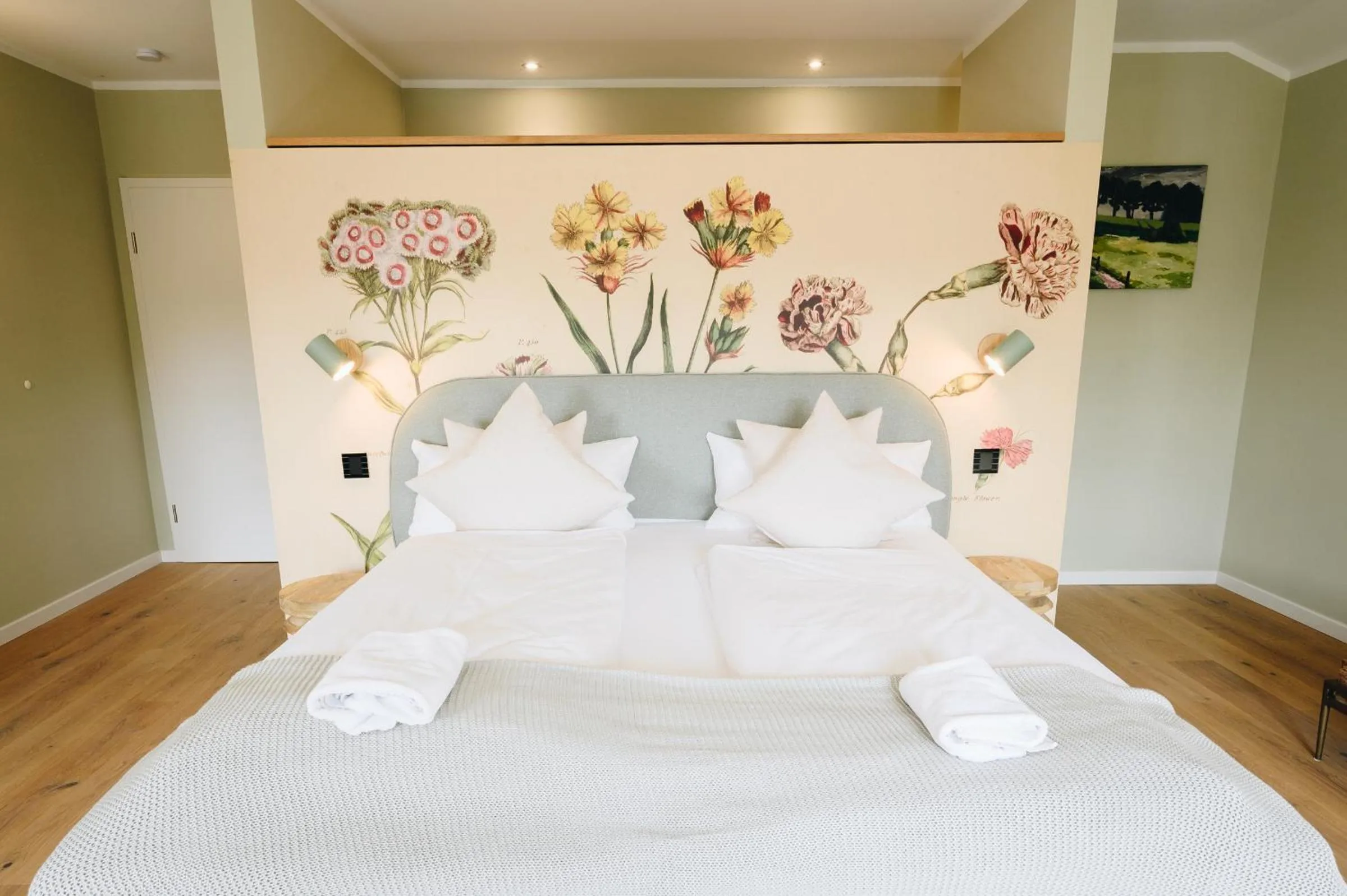 Bed in Boutiquehotel Kloster Pfalzel