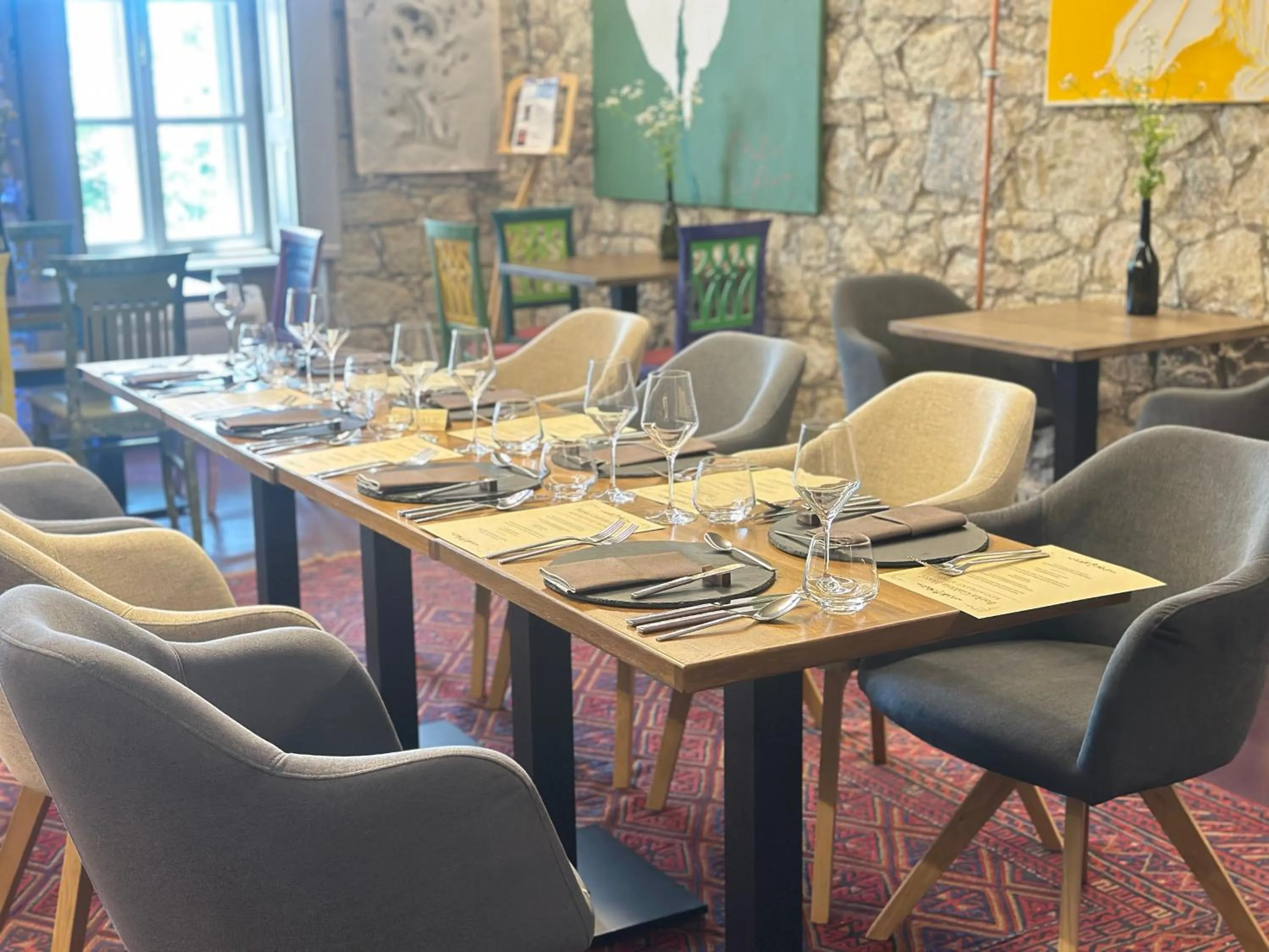 Restaurant/places to eat in Barka Galéria Hotel és Étterem