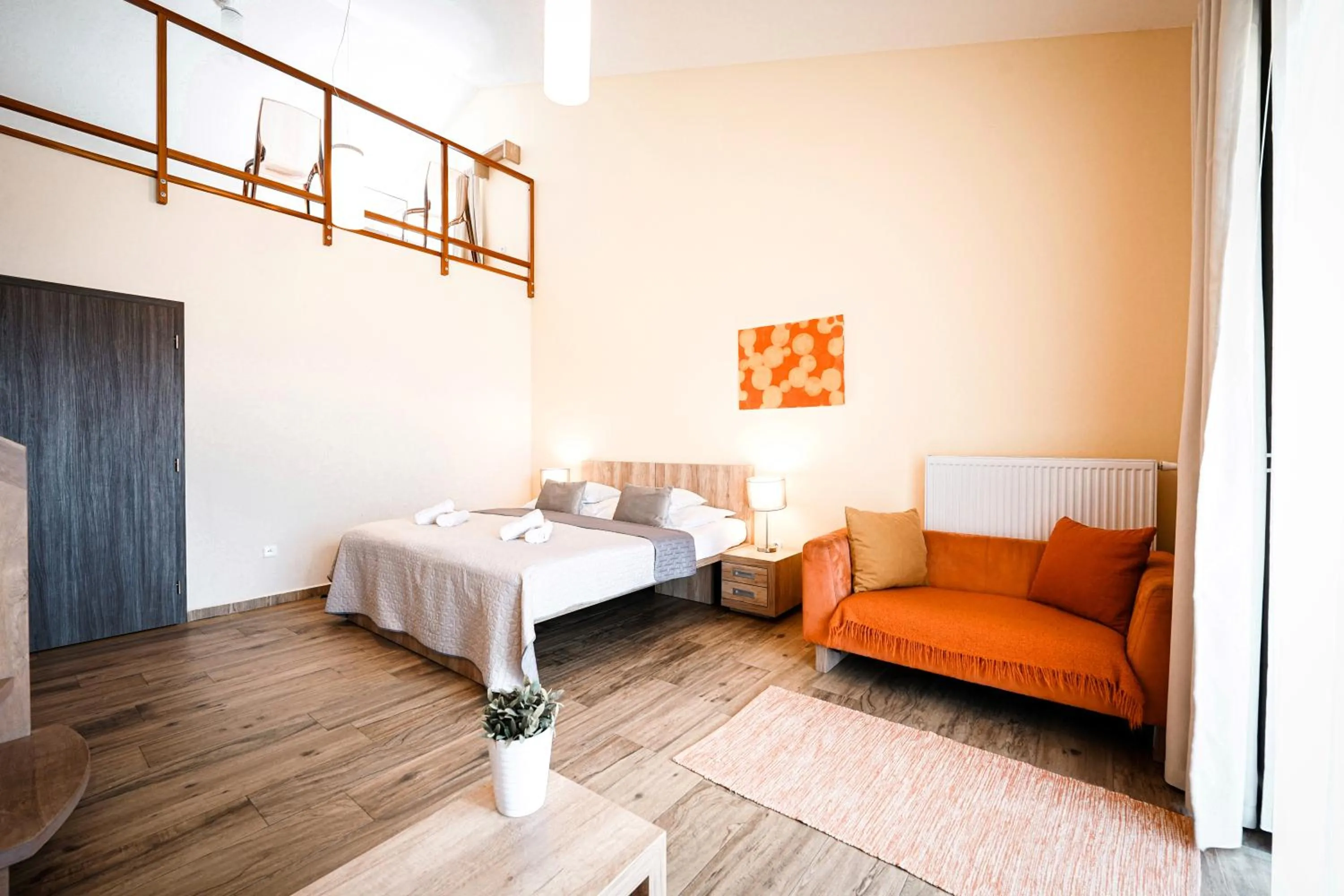 Living room, Bed in Hotel SLUNEČNÁ LOUKA