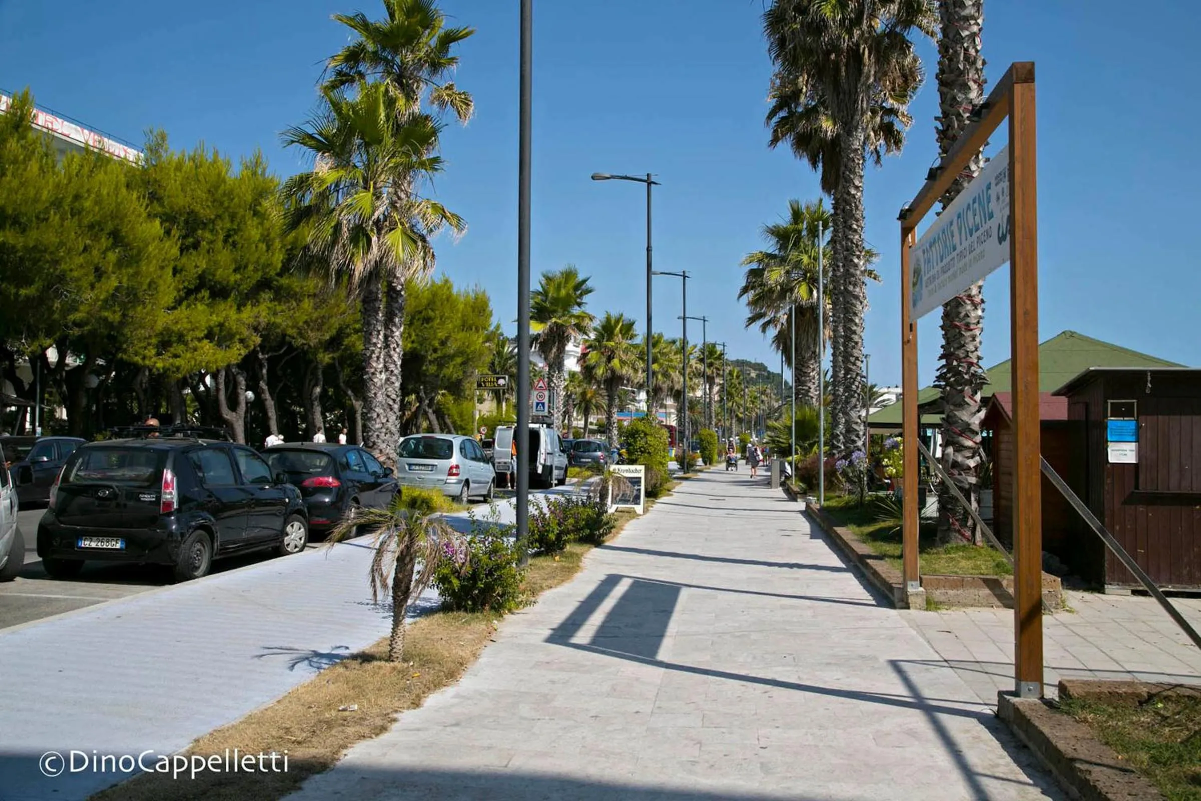 Area and facilities in Hotel Ambassador