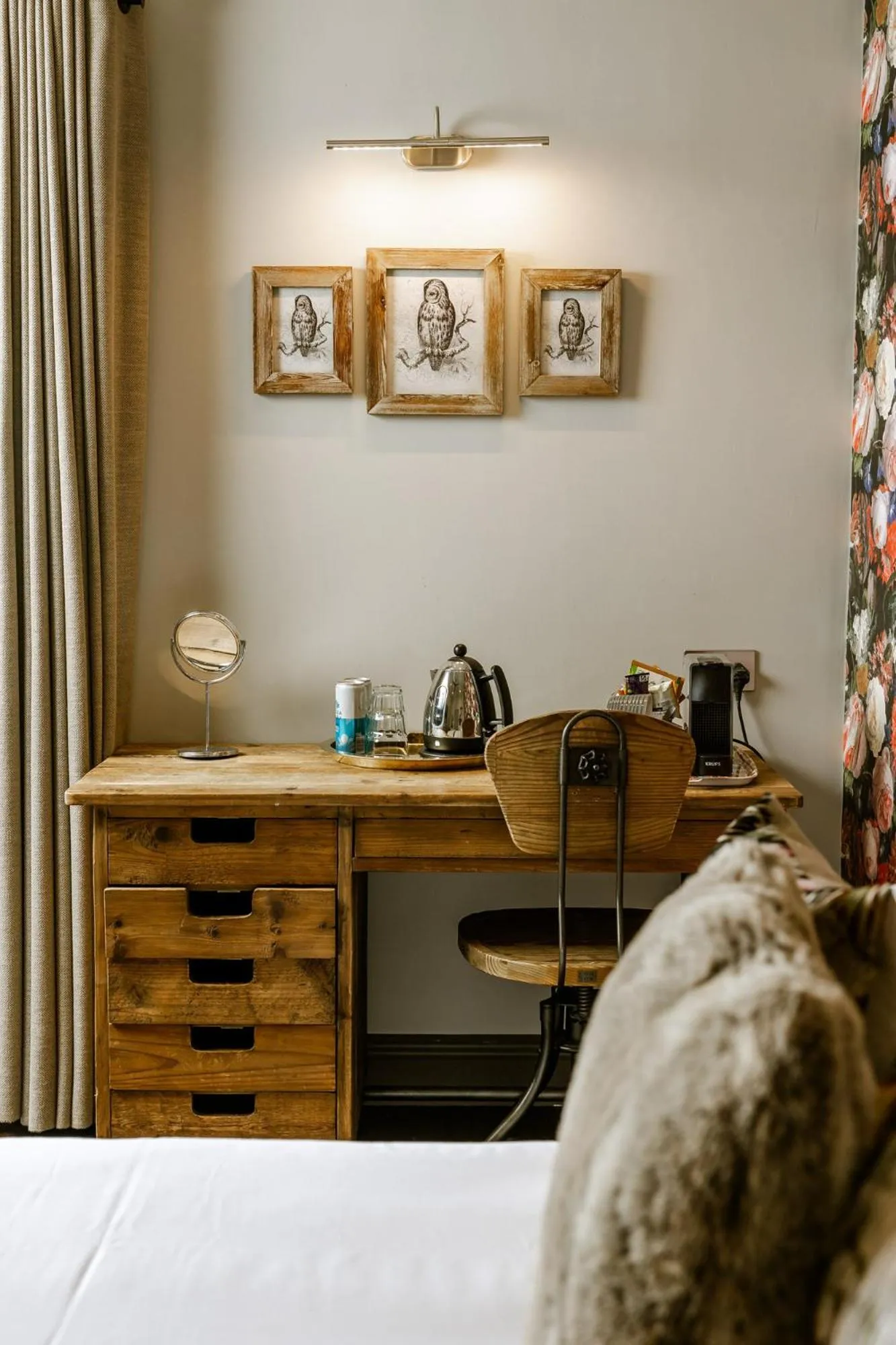 Bedroom, Bed in The George Inn