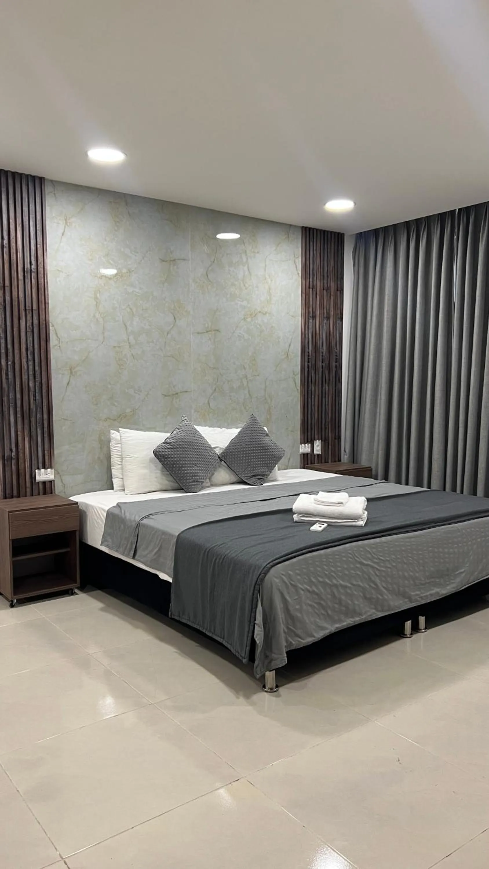 Bed in Bahia 79 Apartasuites Cerca al Centro