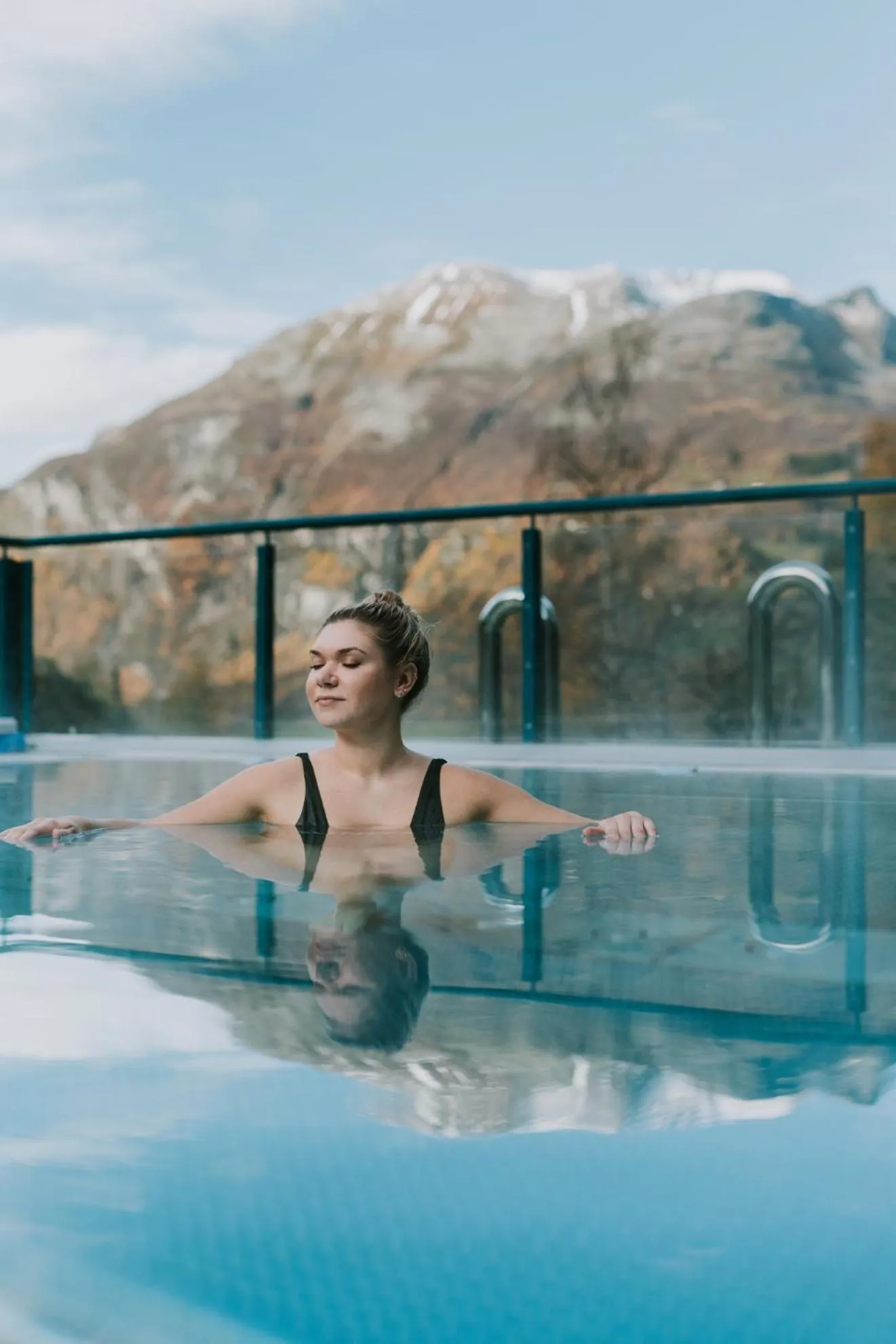 Swimming pool in Hotel Union Geiranger Bad & Spa