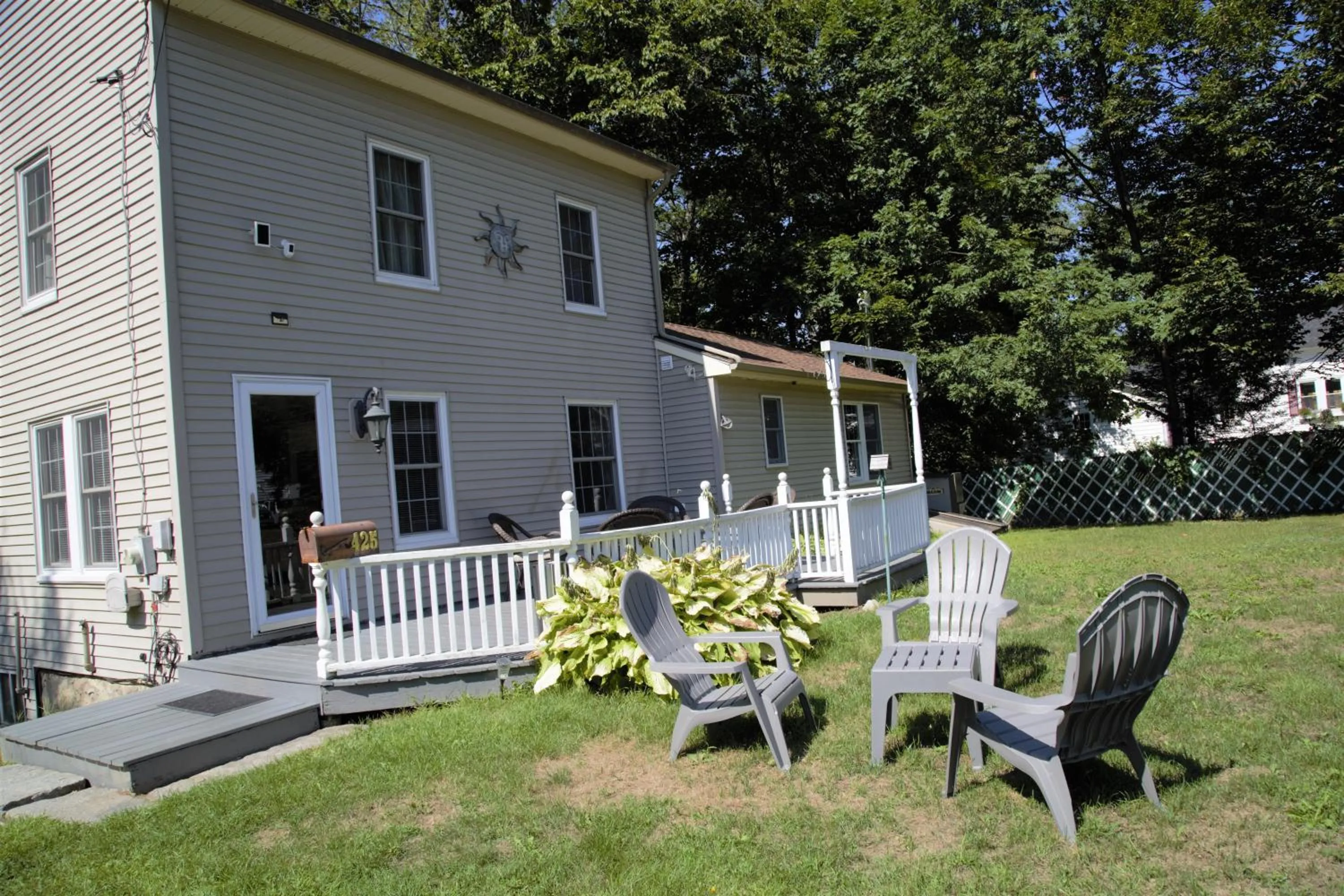 Sunnyside home near Sunday River, Black Mountain, Lakes and Hikes