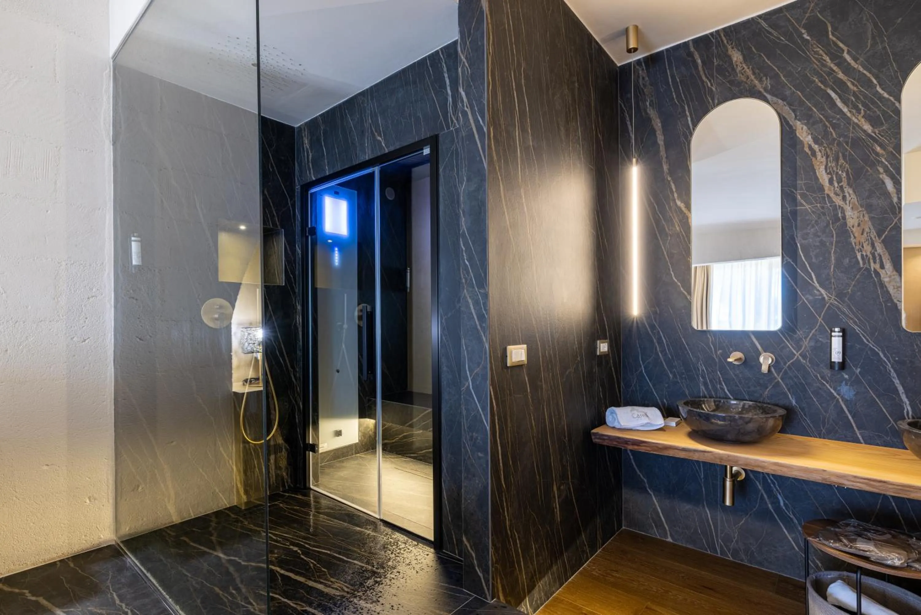 Shower in Relais Masseria Caselli