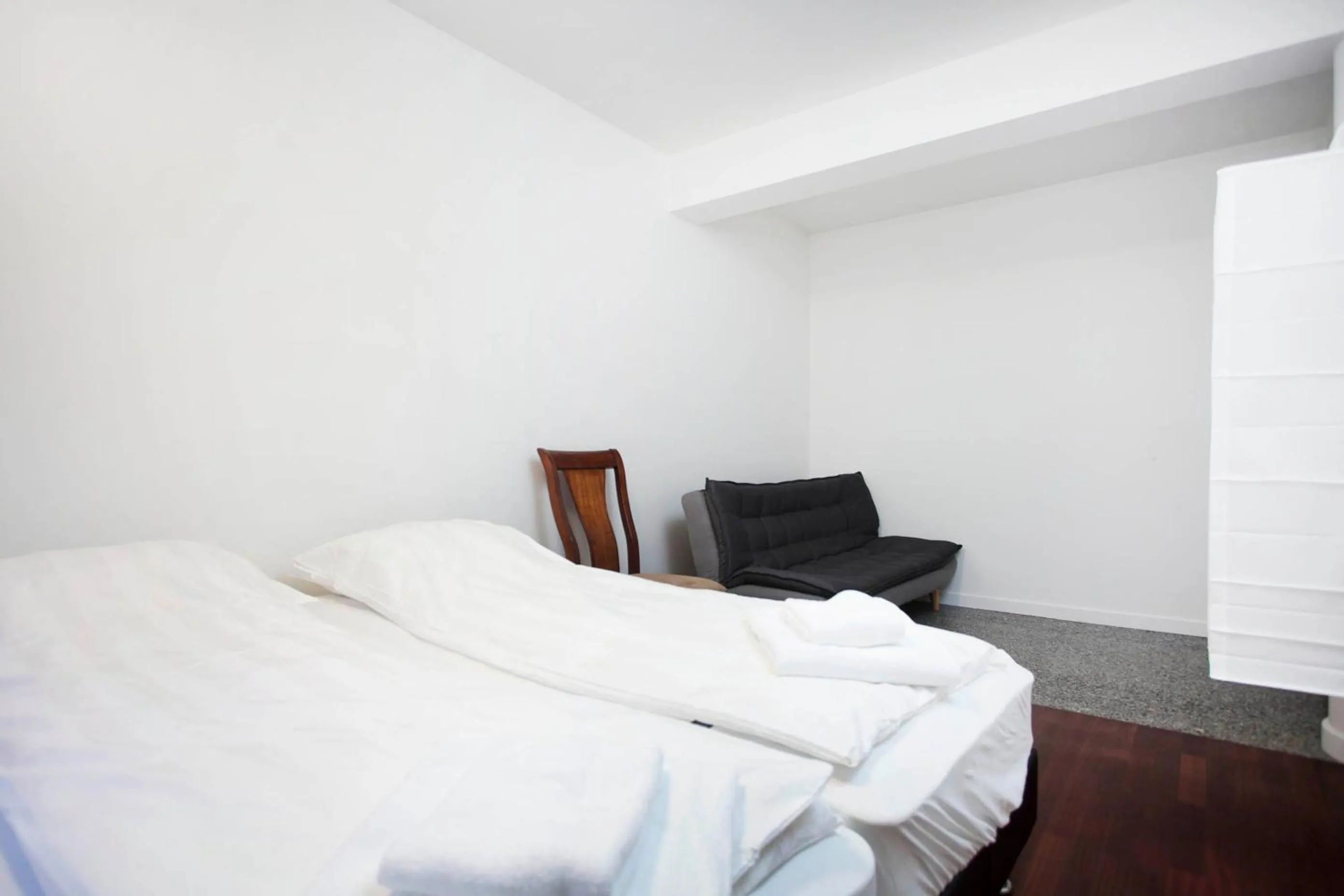 Bedroom, Bed in Odinn Reykjavik Skolavordustigur Apartments