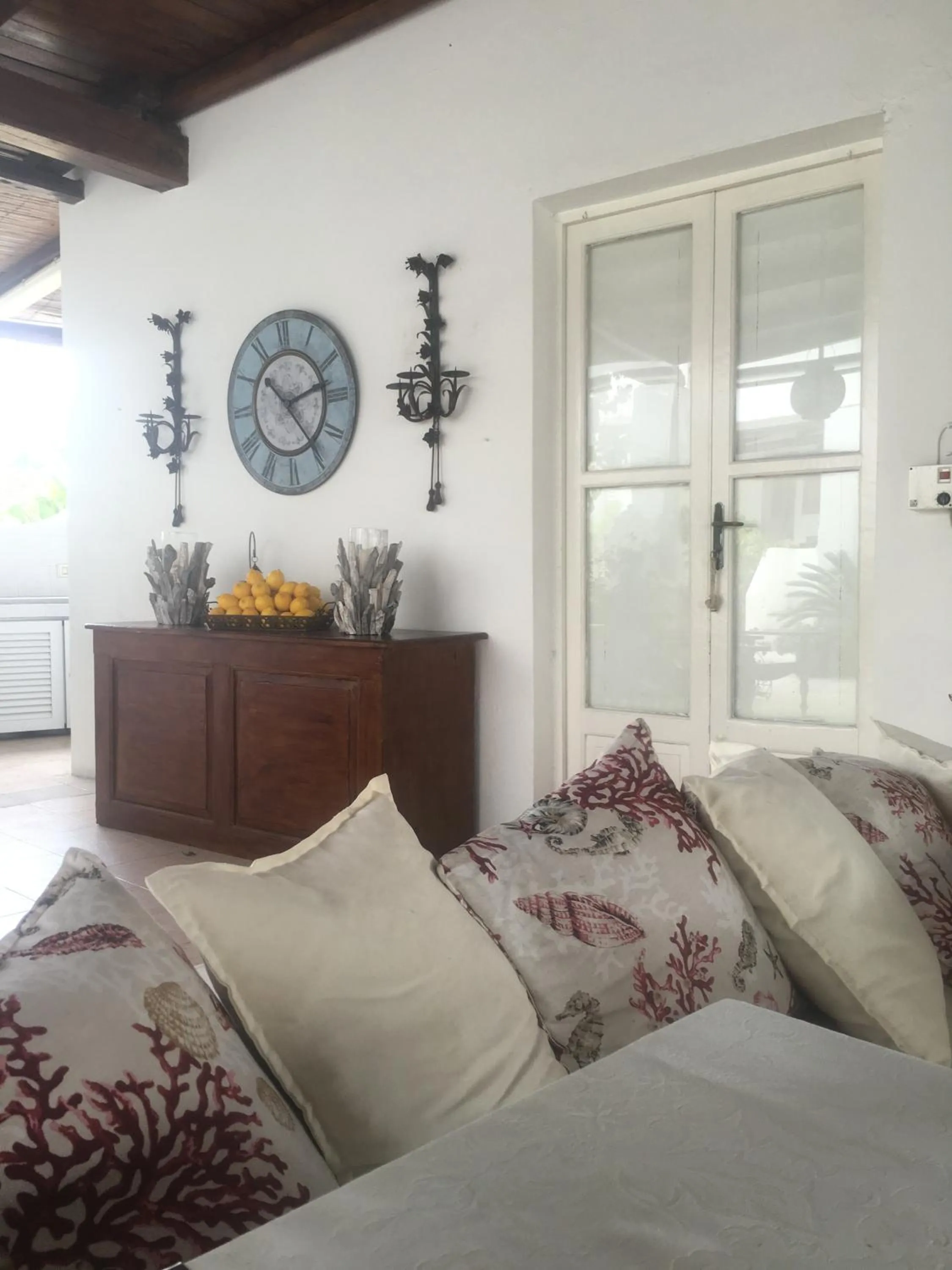 Restaurant/places to eat in Hotel O Palmo