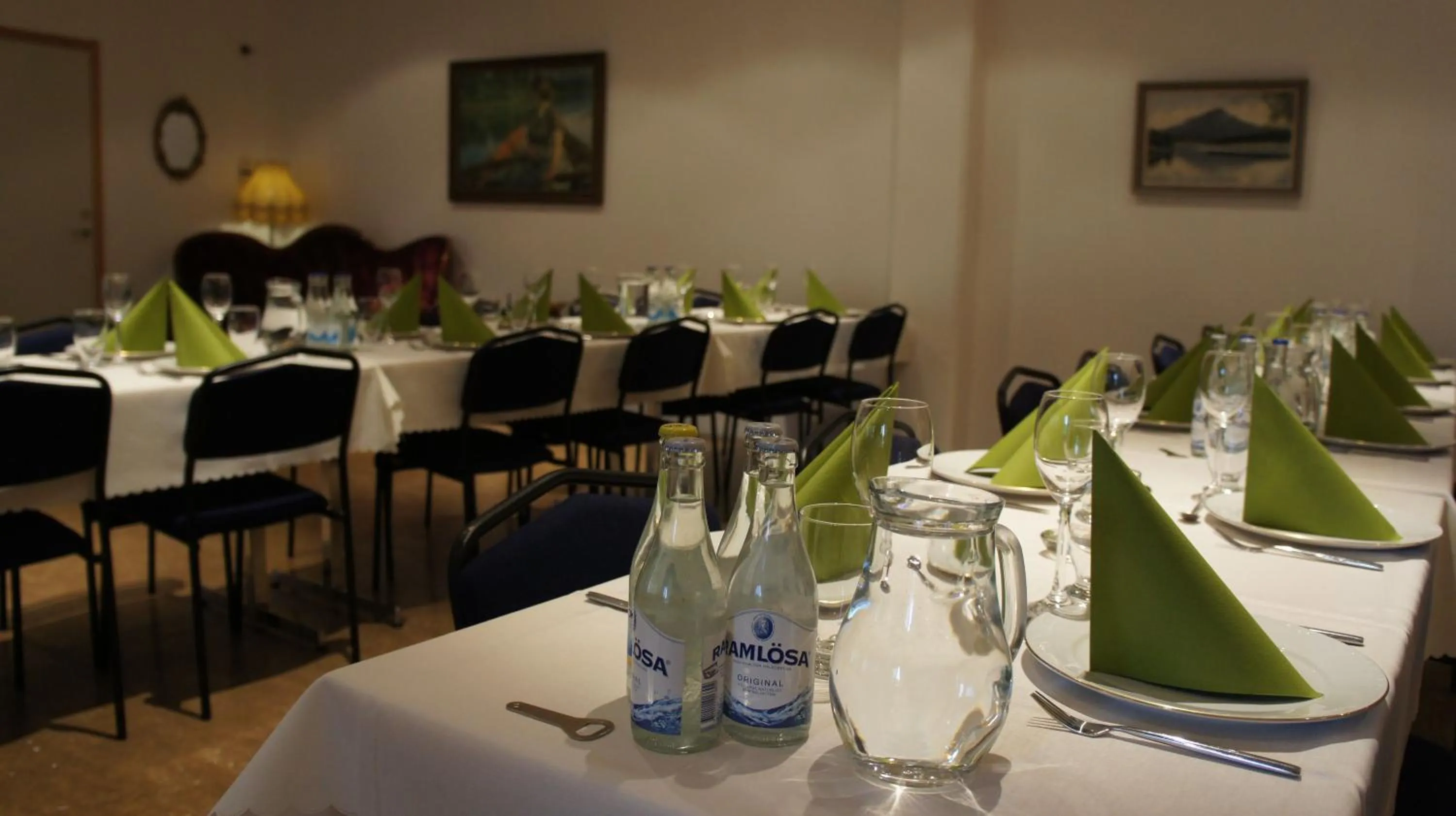 Restaurant/places to eat in Hotell Vindelngallerian