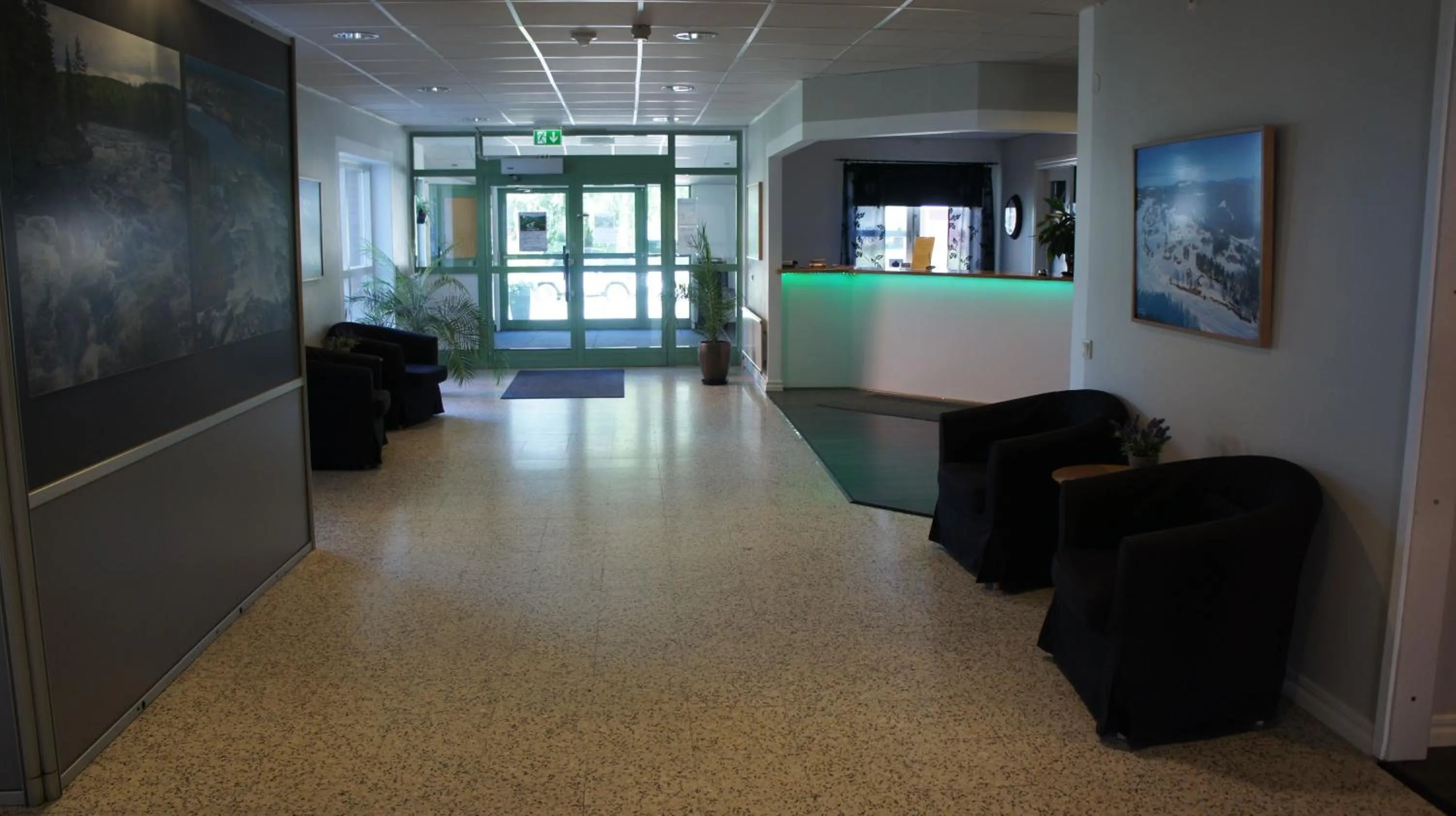 Facade/entrance in Hotell Vindelngallerian