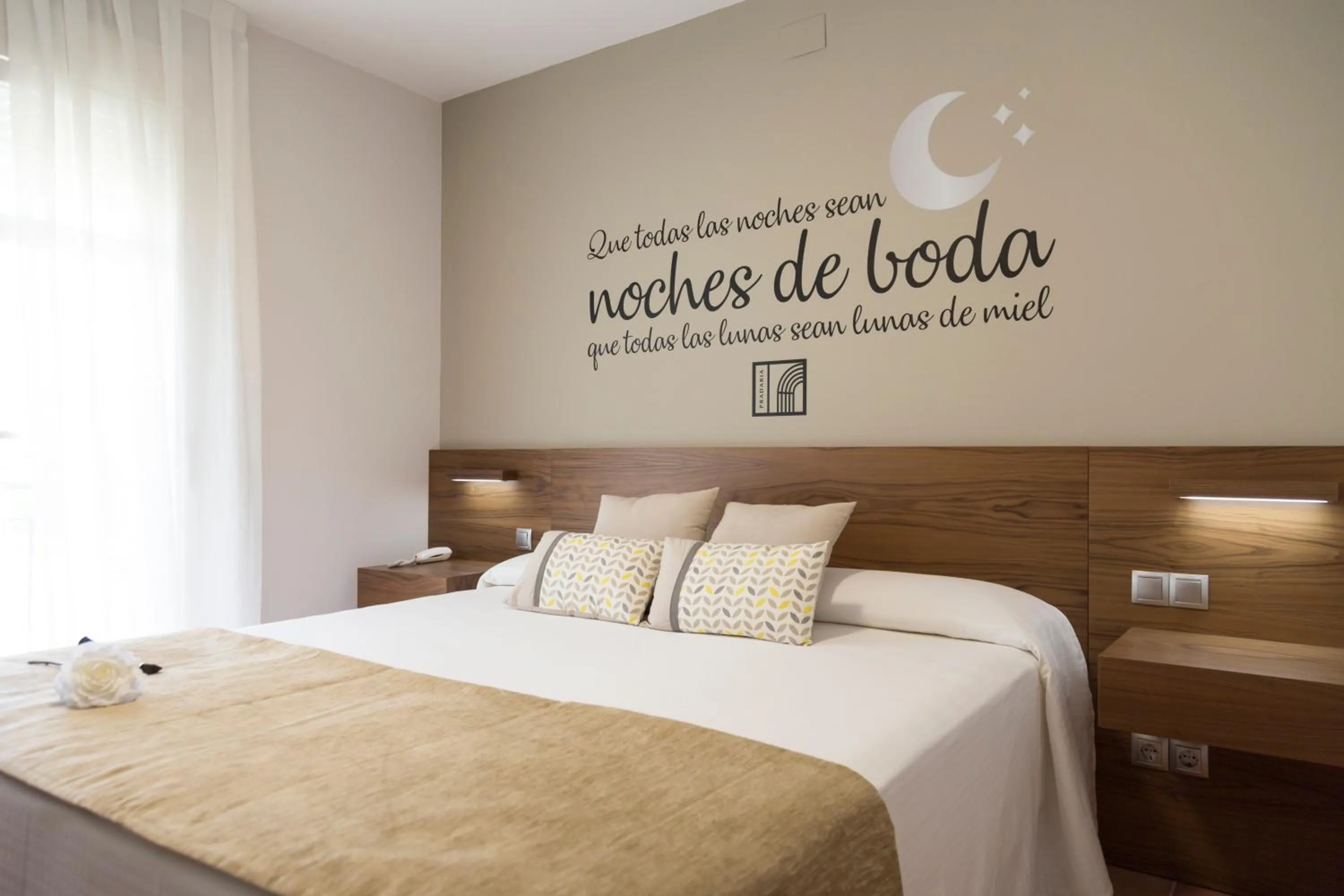 Bed in Hostal Pradaria