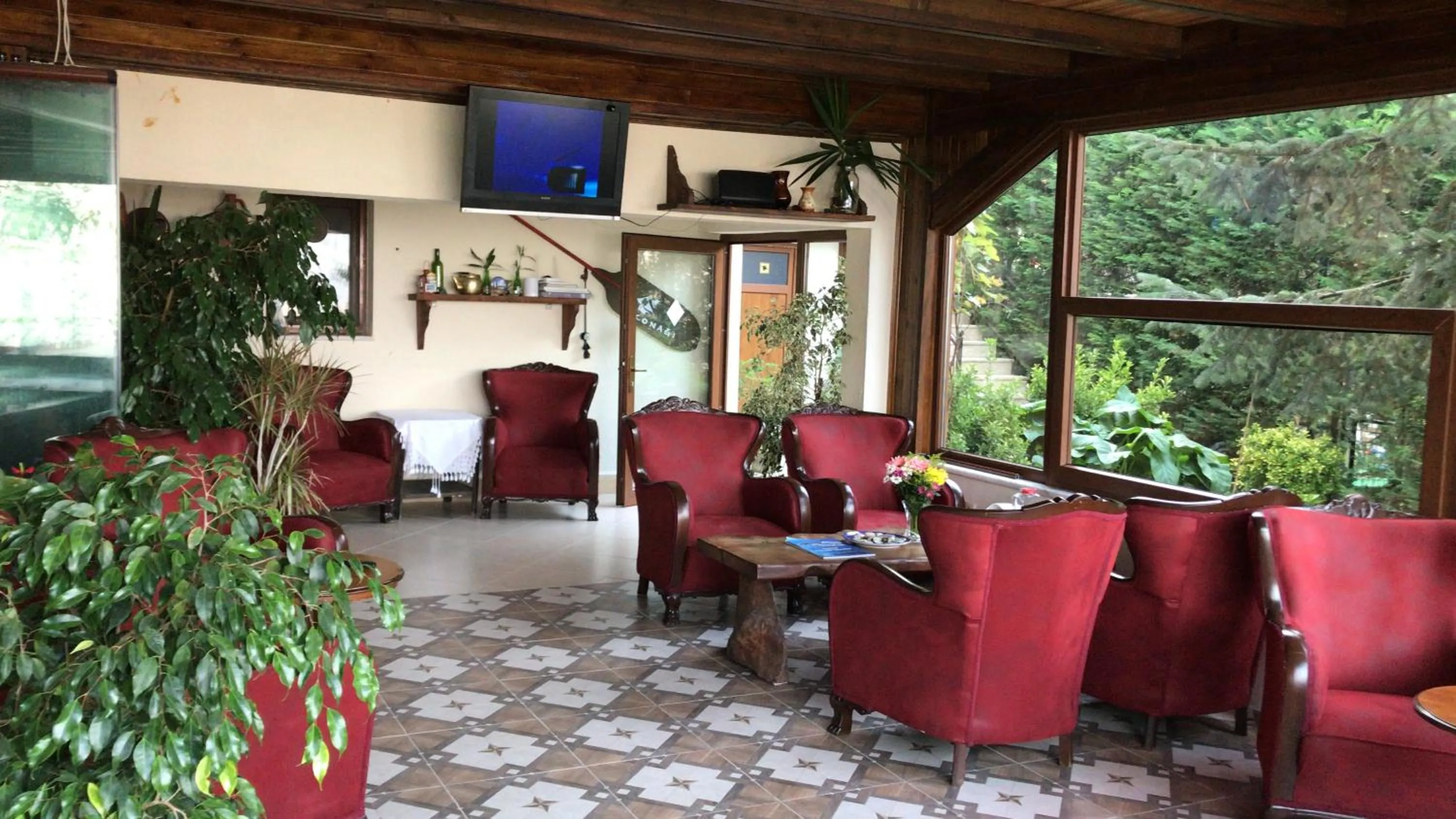 Lounge or bar in Sapanca Dilek Konagi Hotel