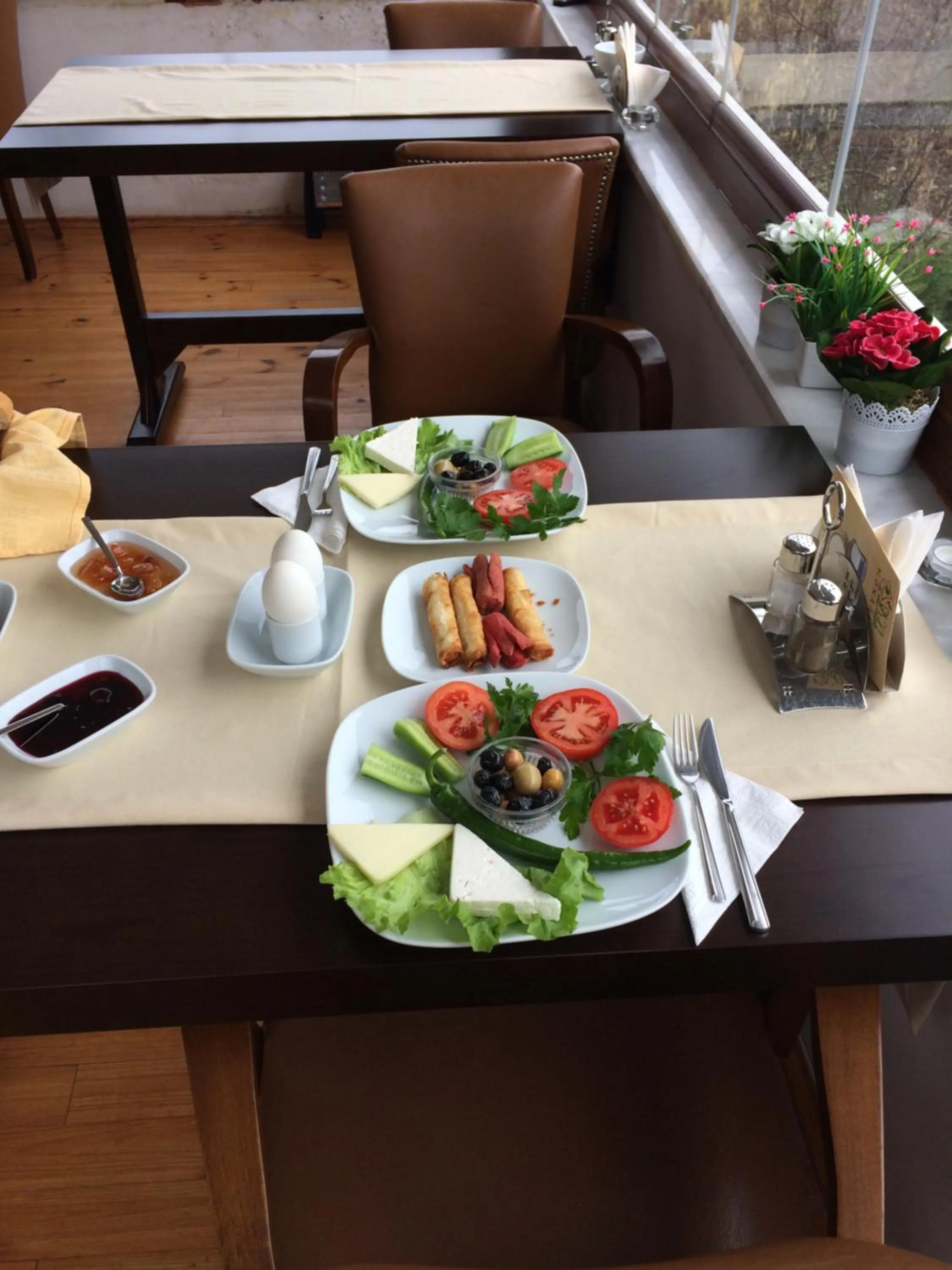 Food and drinks in Sapanca Dilek Konagi Hotel