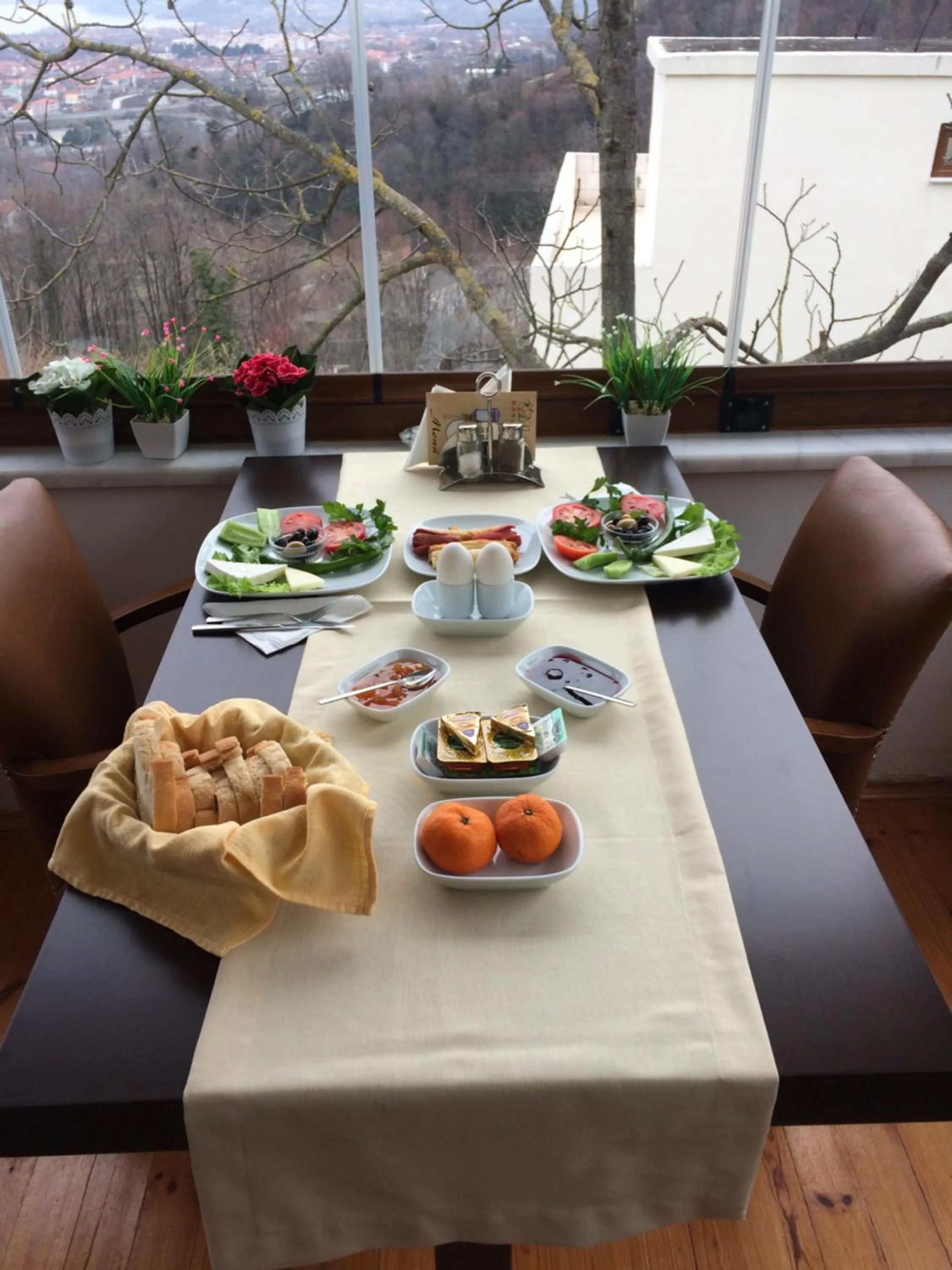 Restaurant/places to eat in Sapanca Dilek Konagi Hotel