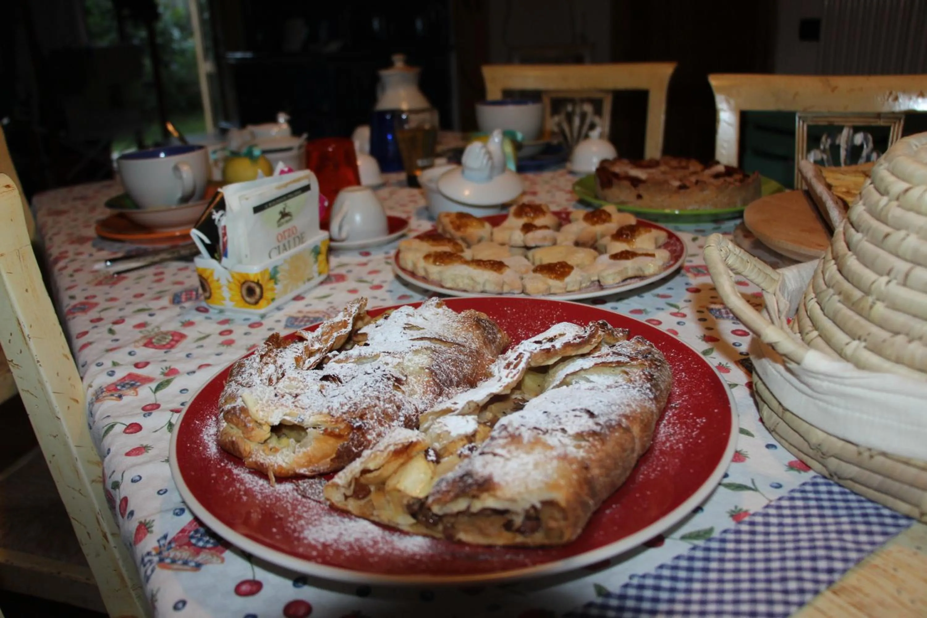 Continental breakfast in B&B Casa Delle Fate