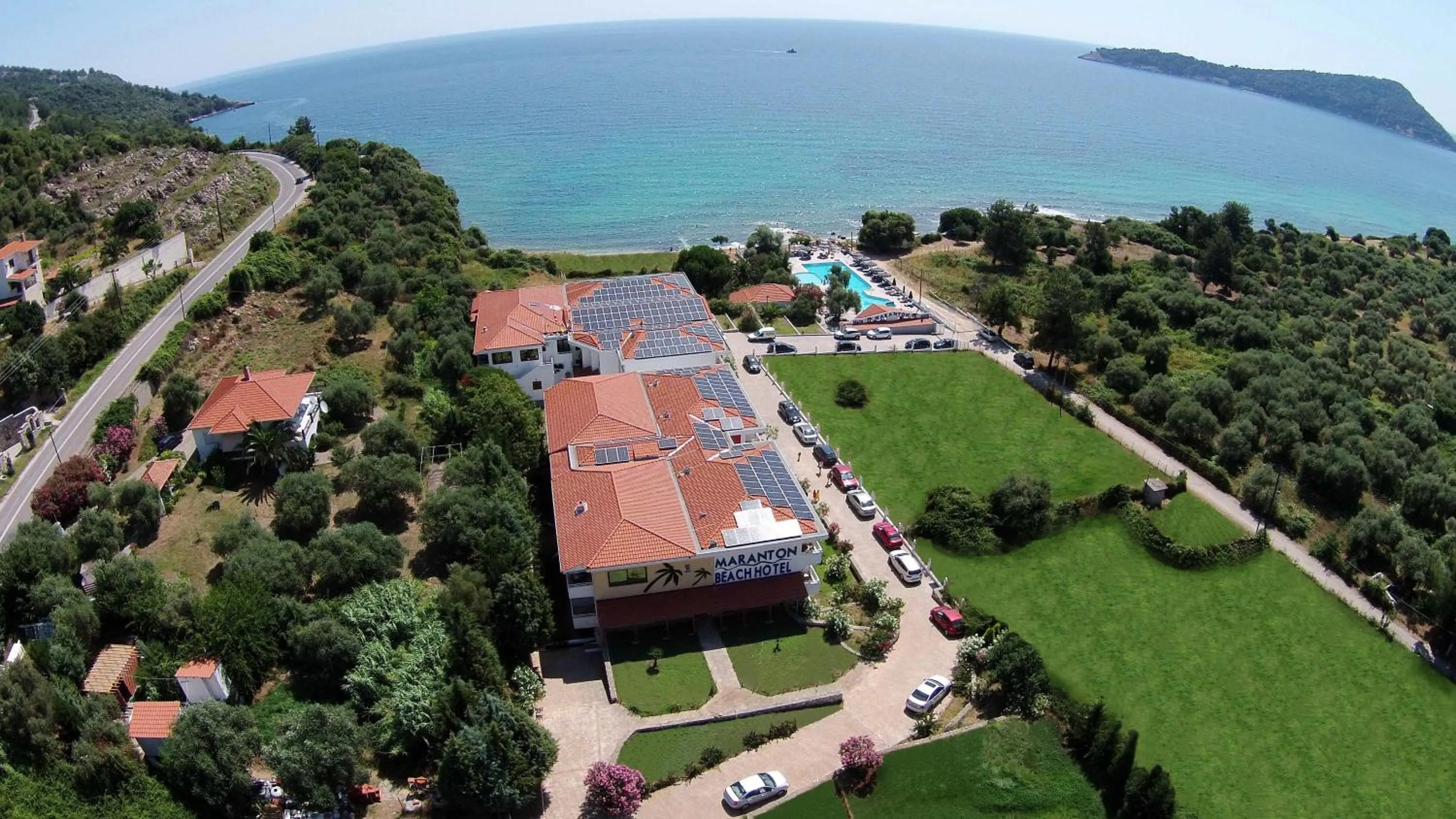 Property building in Maranton Beach Hotel