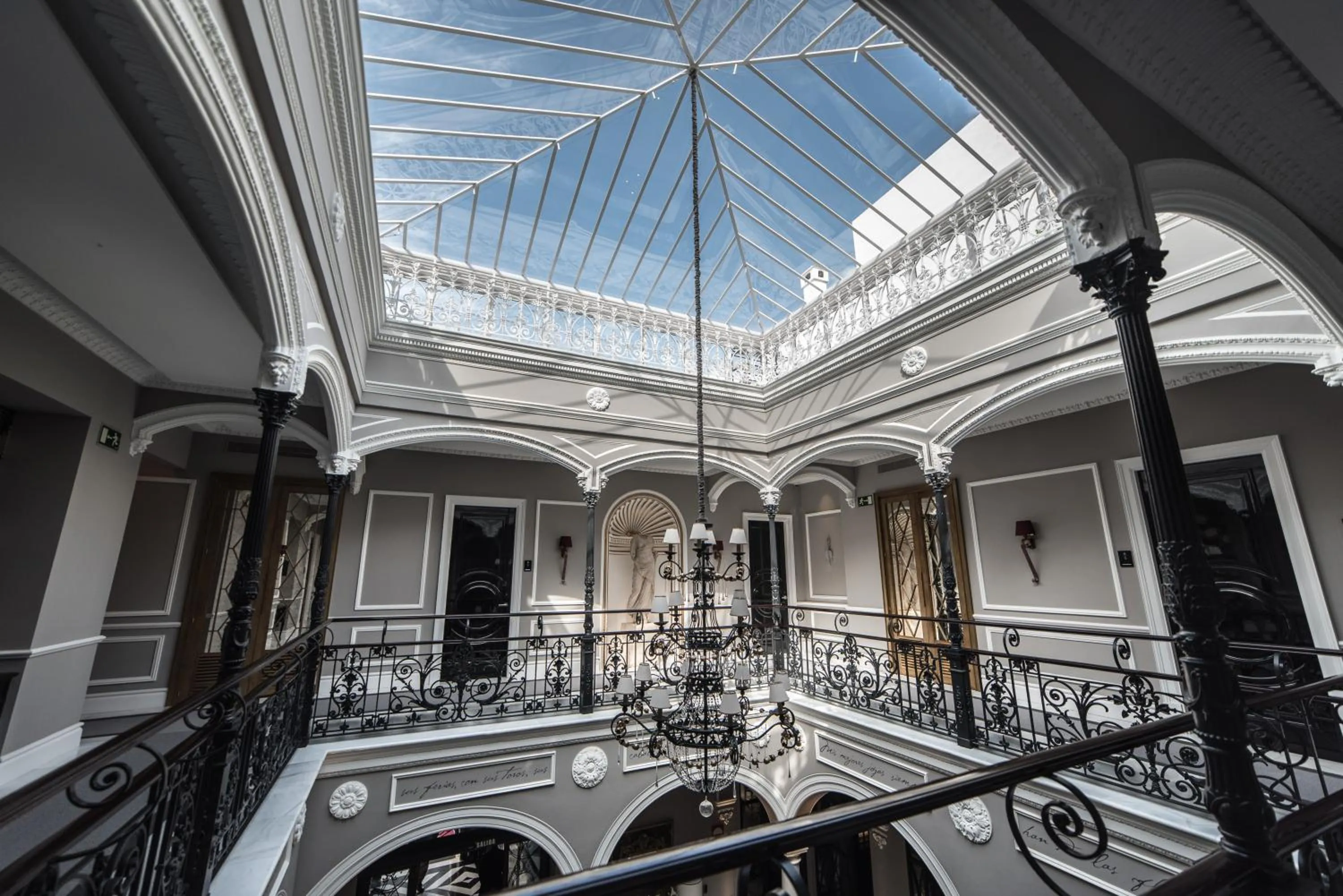 Area and facilities in Hotel Casa Palacio María Luisa