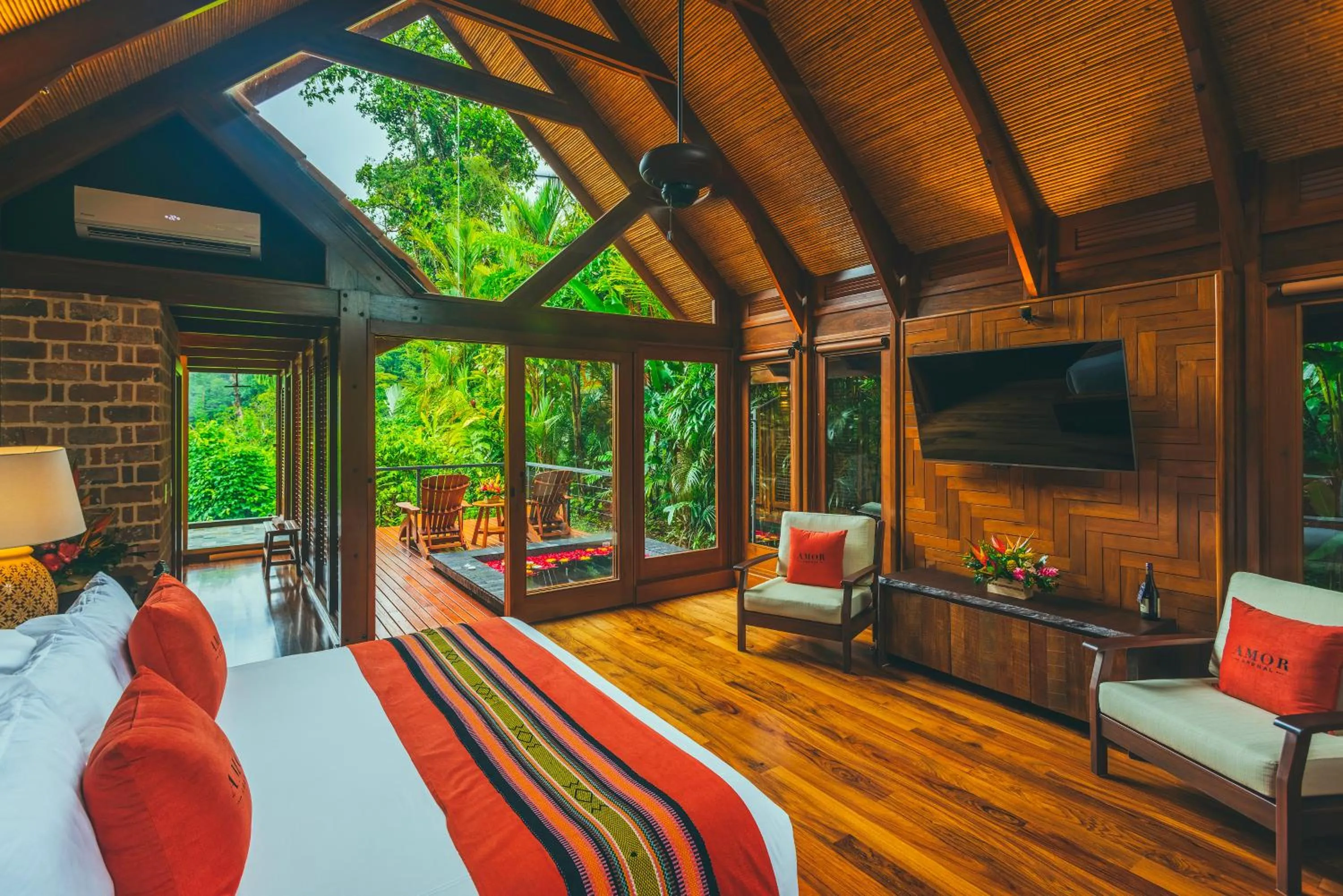 Photo of the whole room in Amor Arenal Adults Friendly