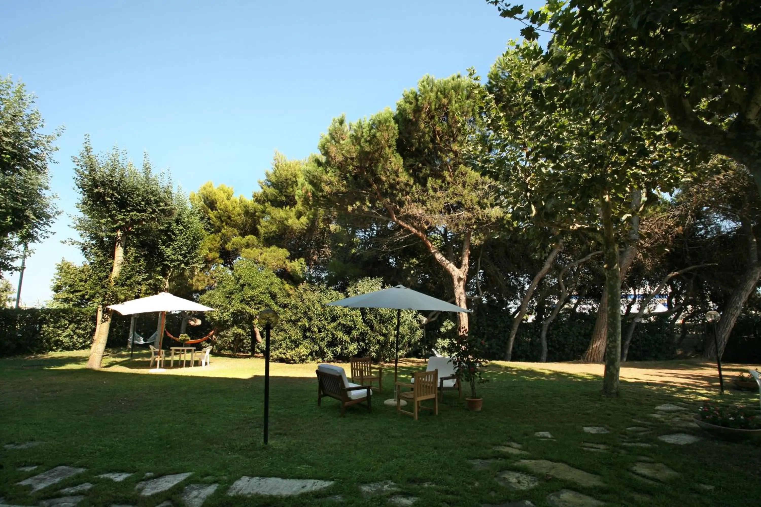 Garden in B&B Il Parco Dei Pini