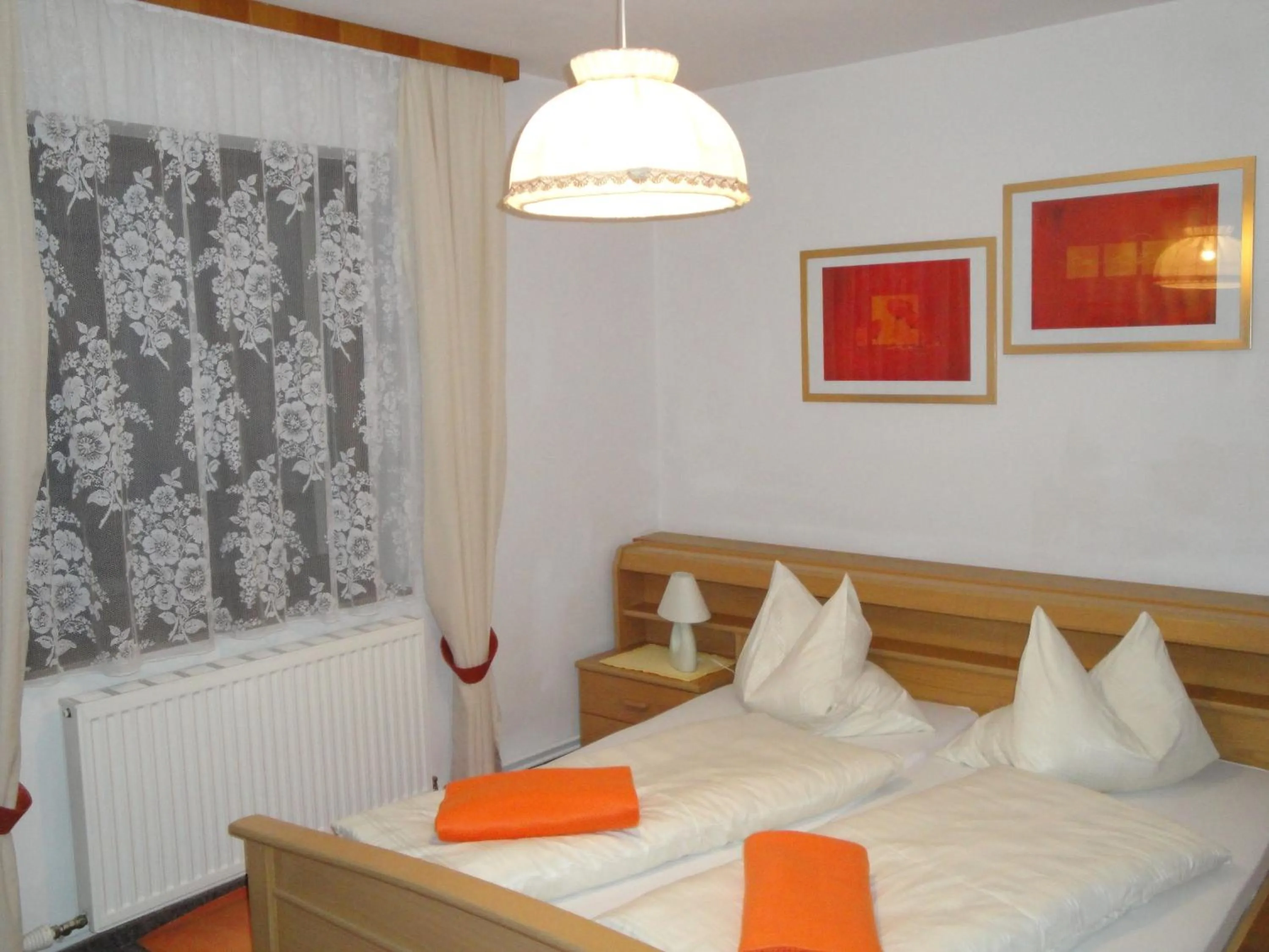 Photo of the whole room, Bed in Hotel Pension Schwaiger