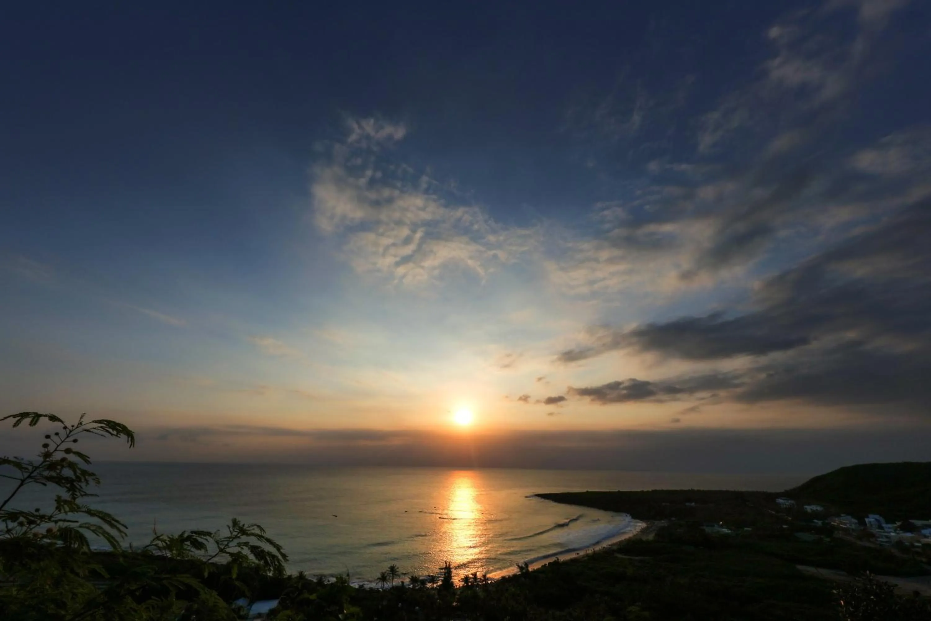 Sunset in SkyeBay Club