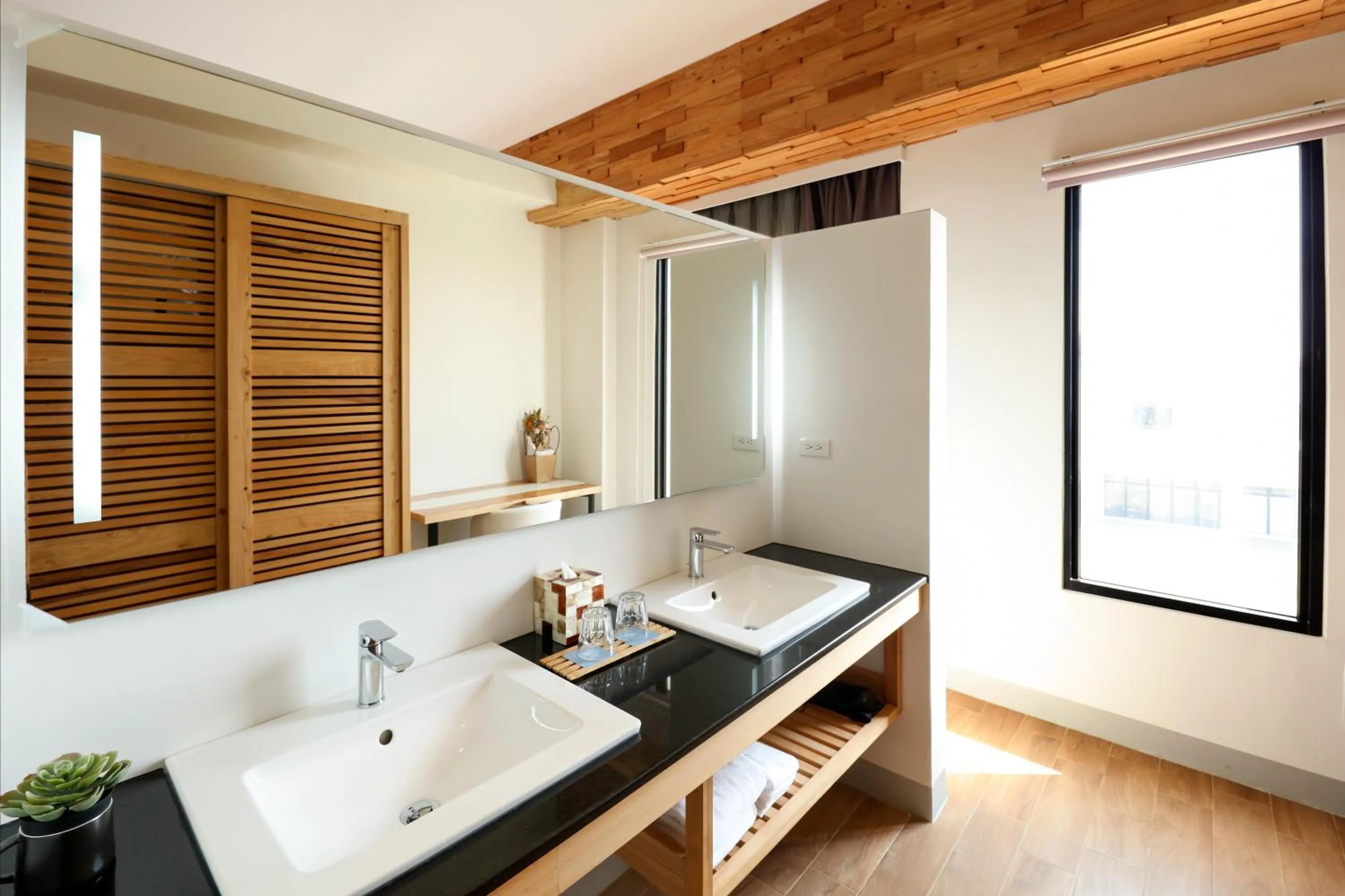 Bedroom in SkyeBay Club