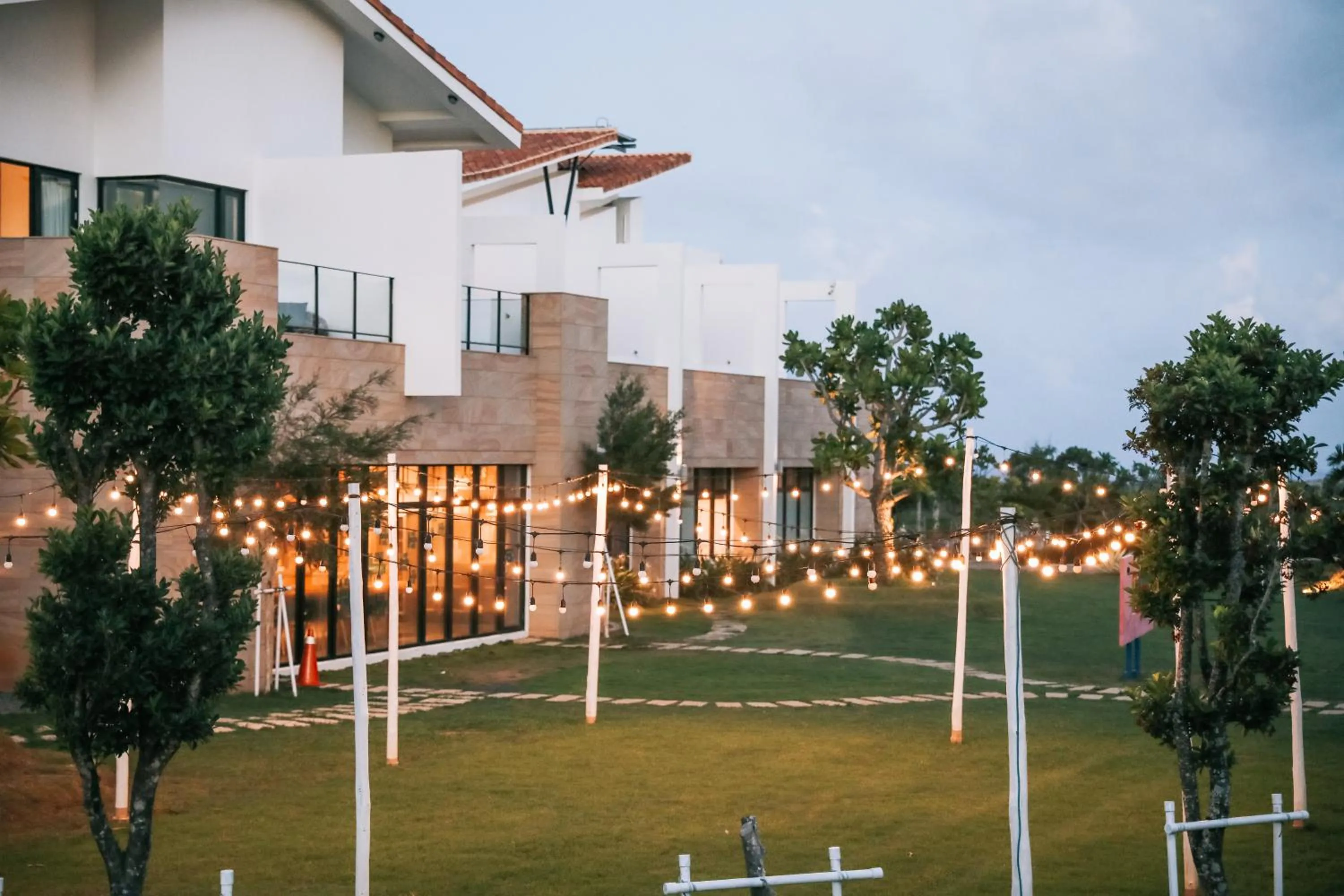 Restaurant/places to eat in SkyeBay Club