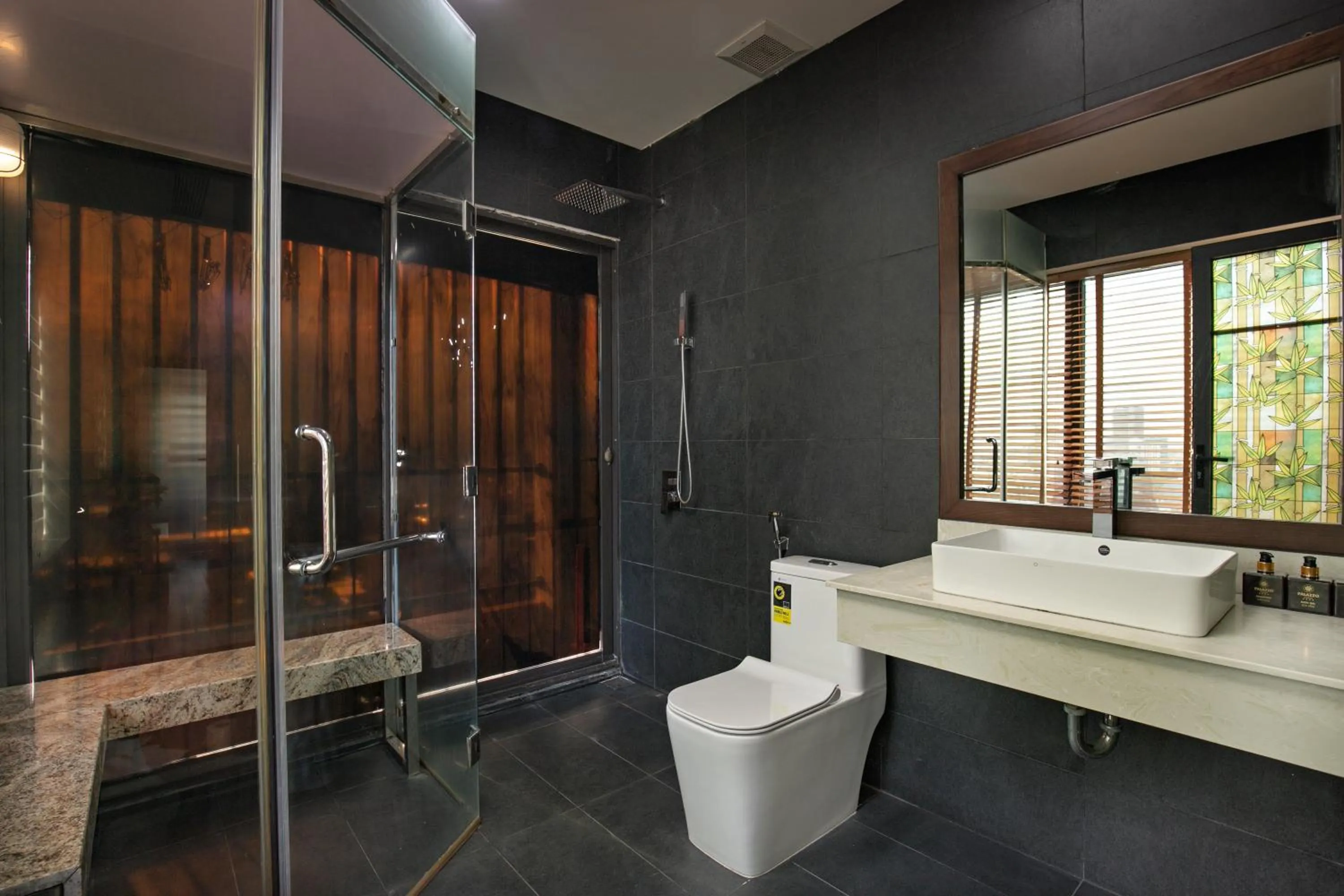 Shower in Palazzo Boutique Hotel