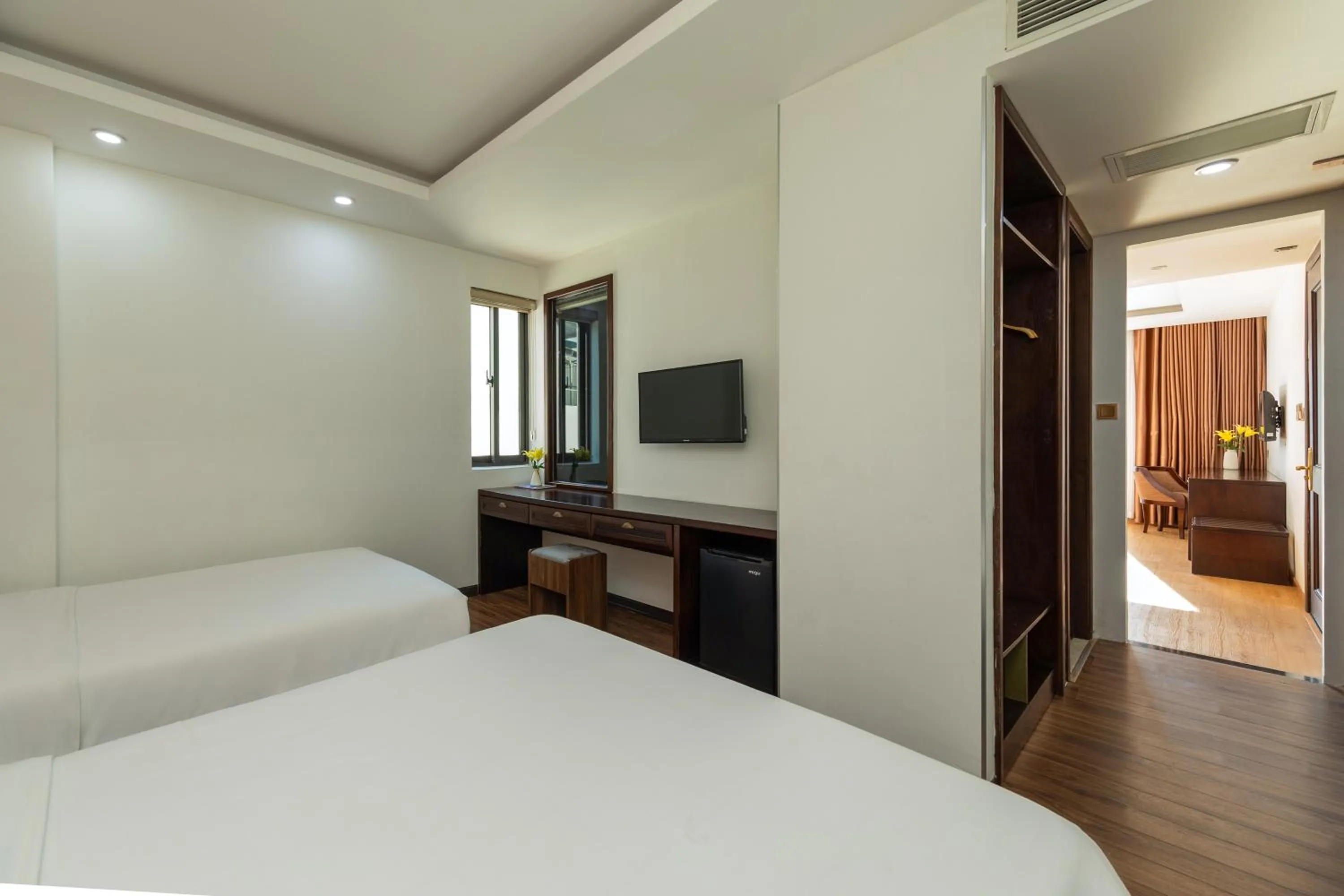 Communal lounge/ TV room, Bed in Palazzo Boutique Hotel