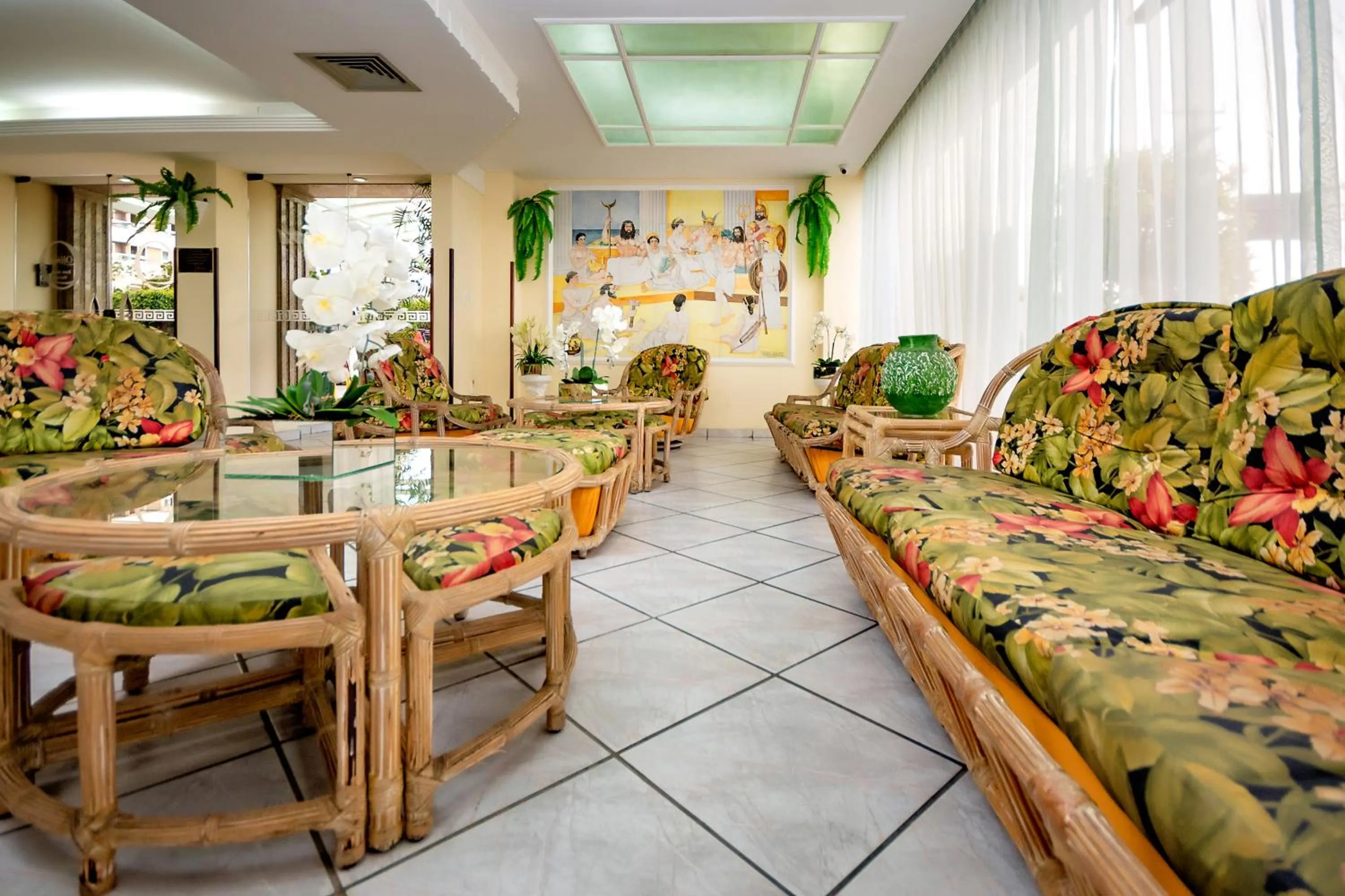 Lounge or bar in Yak Beach Hotel Ponta Negra