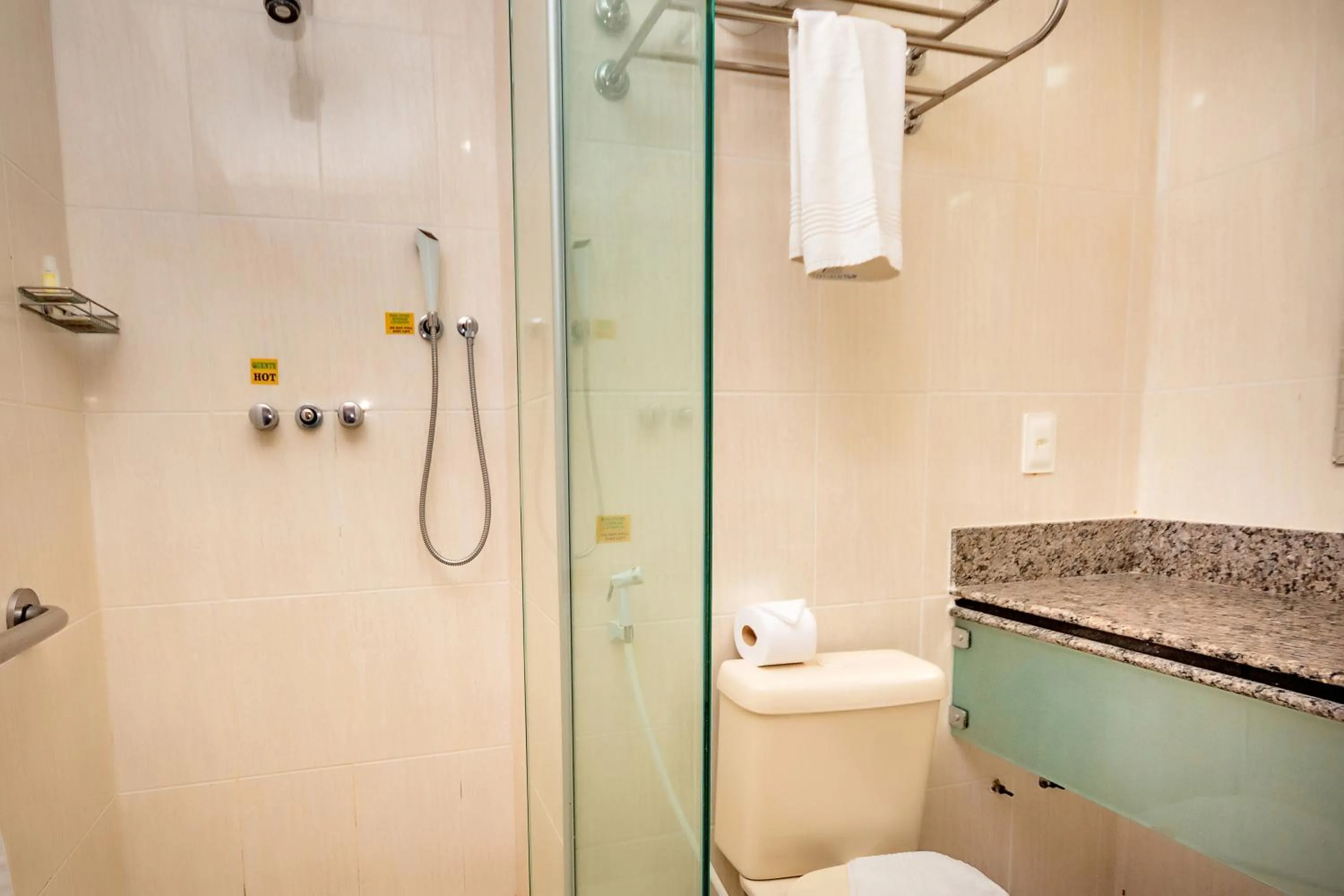 Bathroom in Yak Beach Hotel Ponta Negra