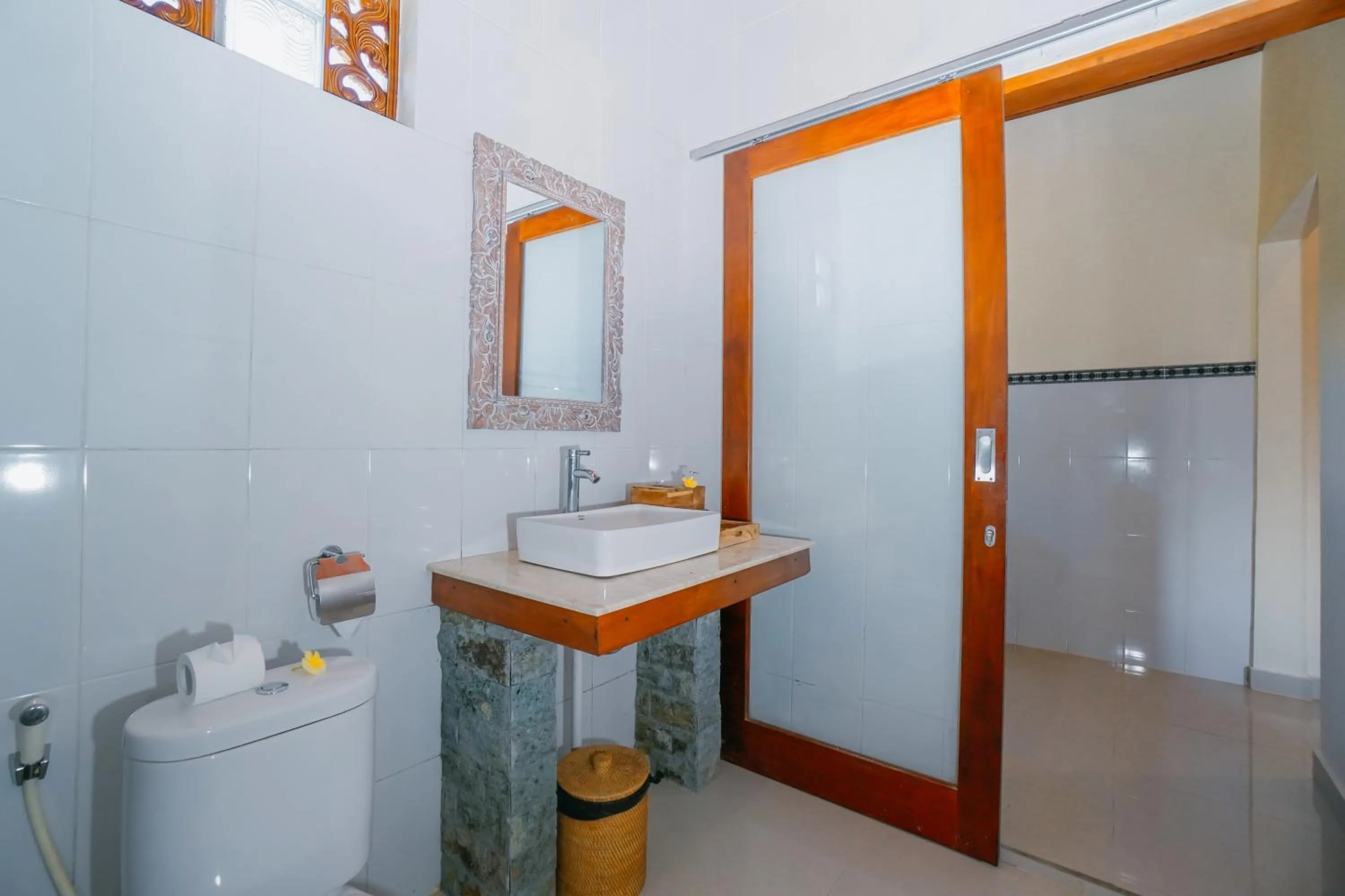 Shower in Canting Bali Suite