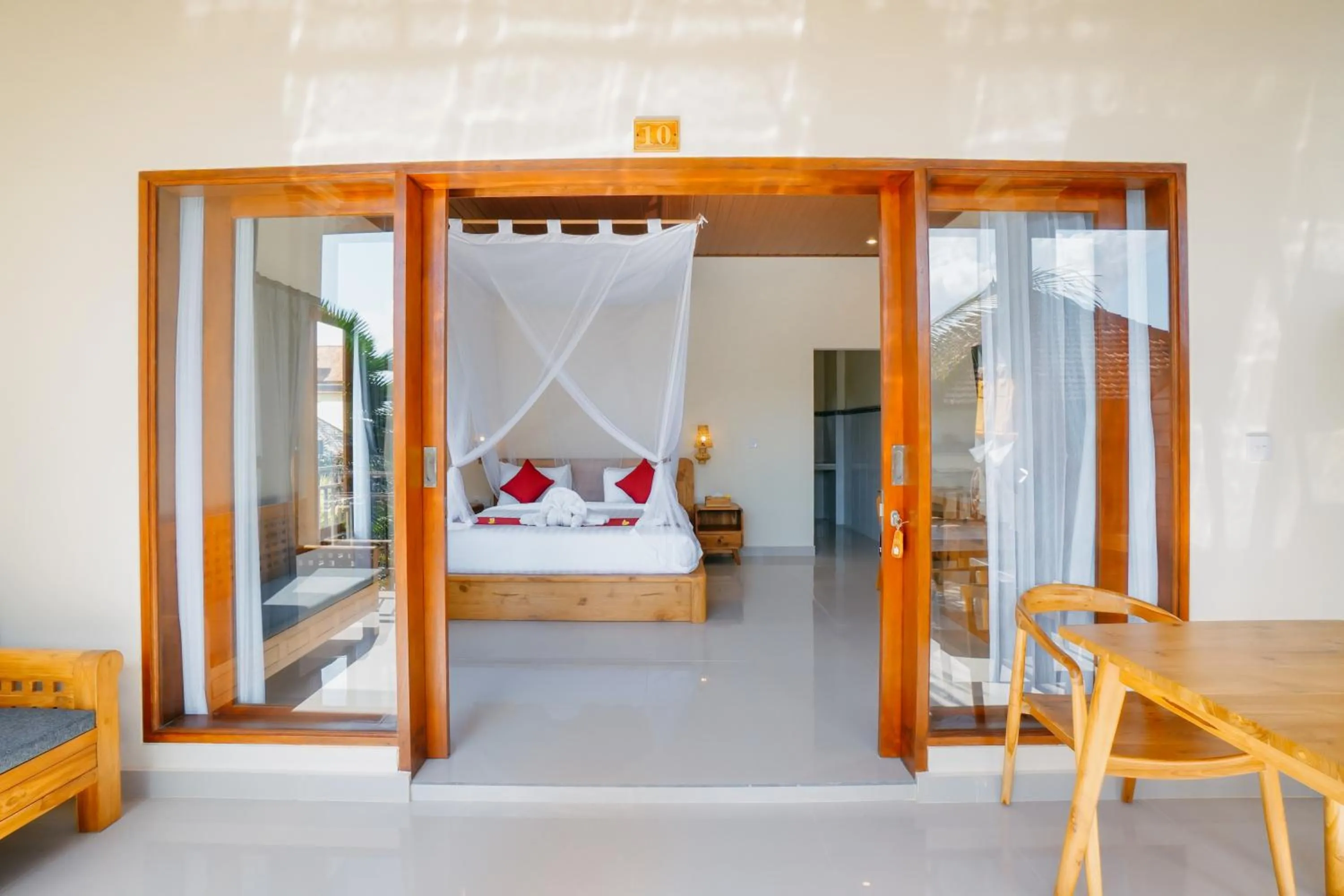 Bed in Canting Bali Suite