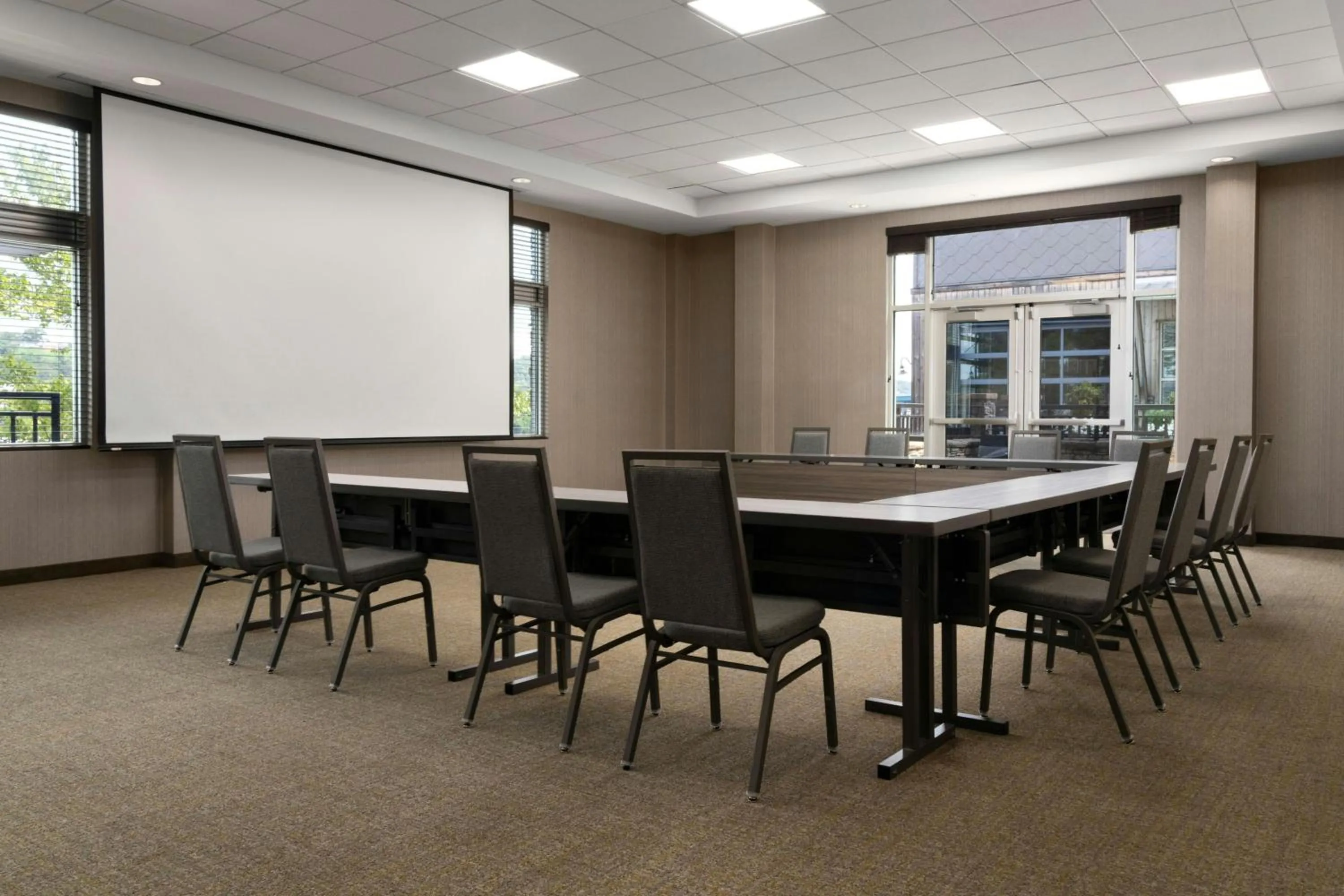 Meeting/conference room in SpringHill Suites by Marriott Downtown Chattanooga/Cameron Harbor