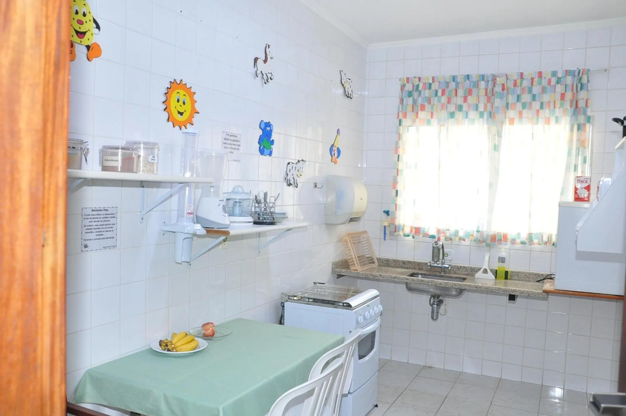 Kitchen or kitchenette in Resort Recanto do Teixeira All Inclusive