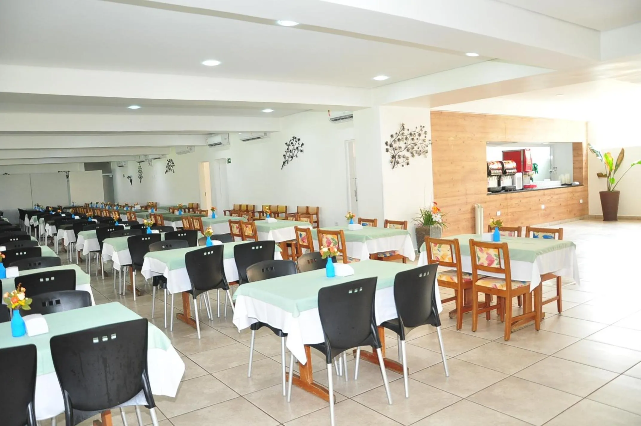 Breakfast in Resort Recanto do Teixeira All Inclusive