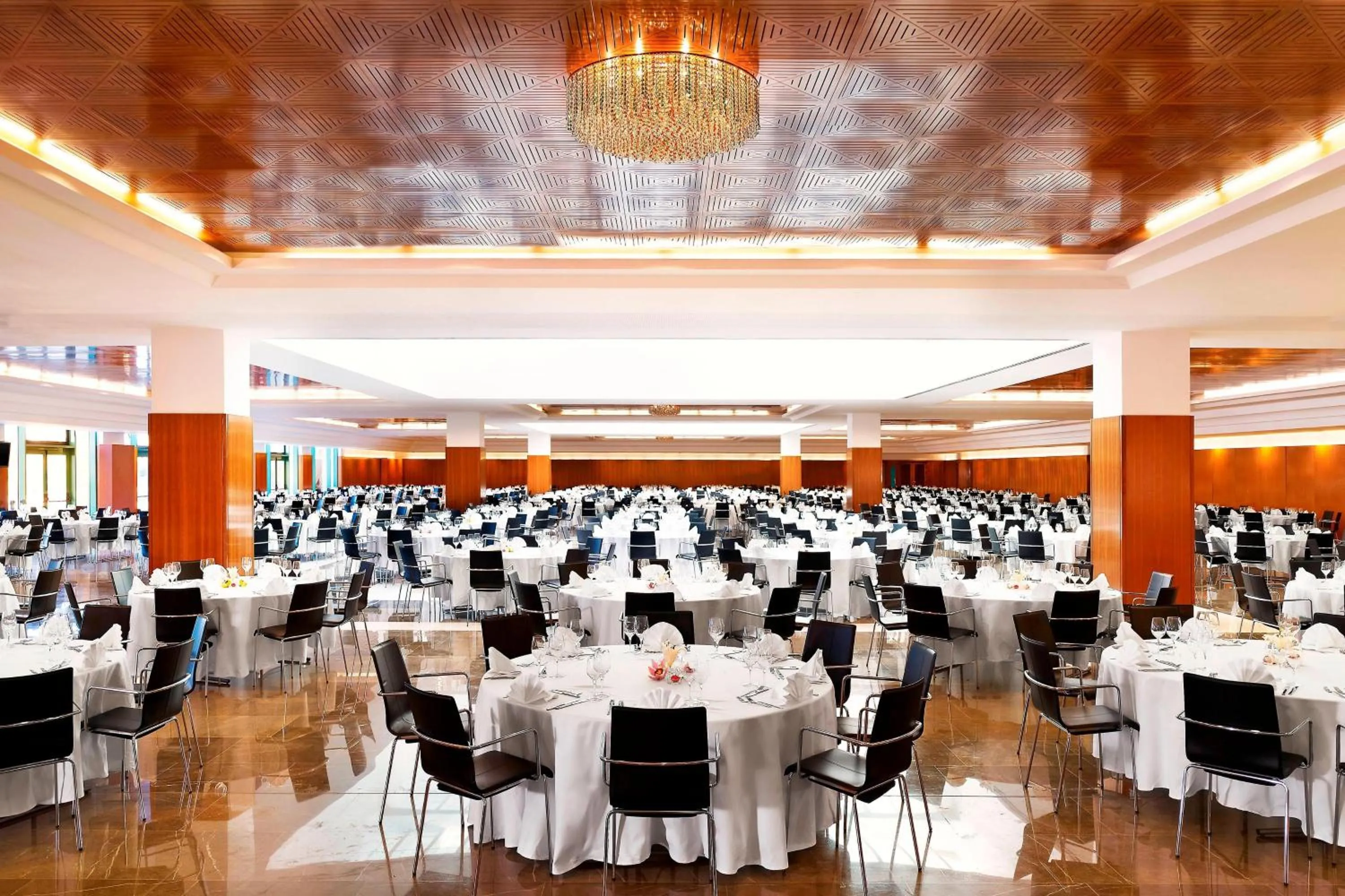 Lobby or reception in Le Meridien Oran Hotel