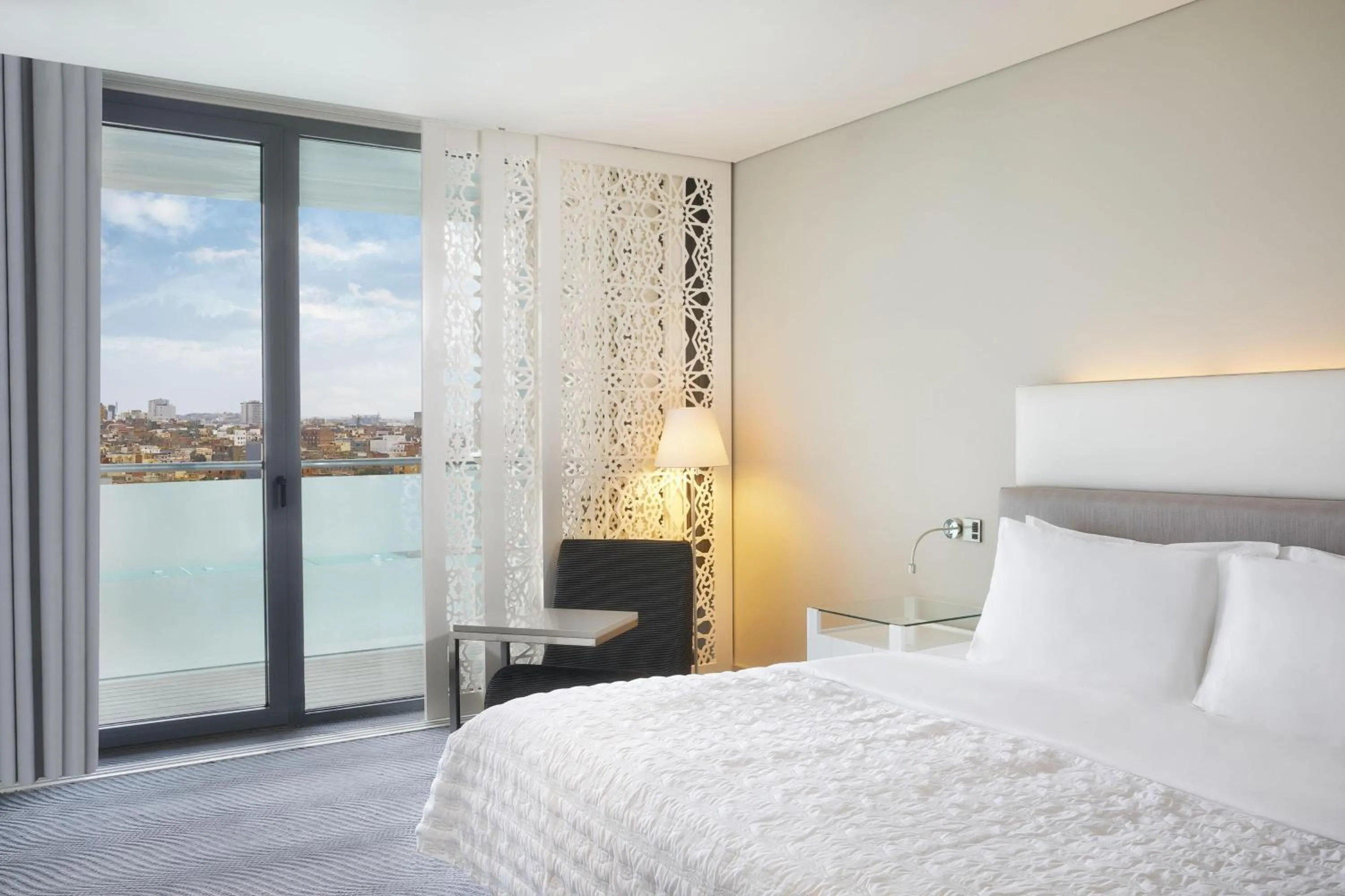 Bedroom in Le Meridien Oran Hotel