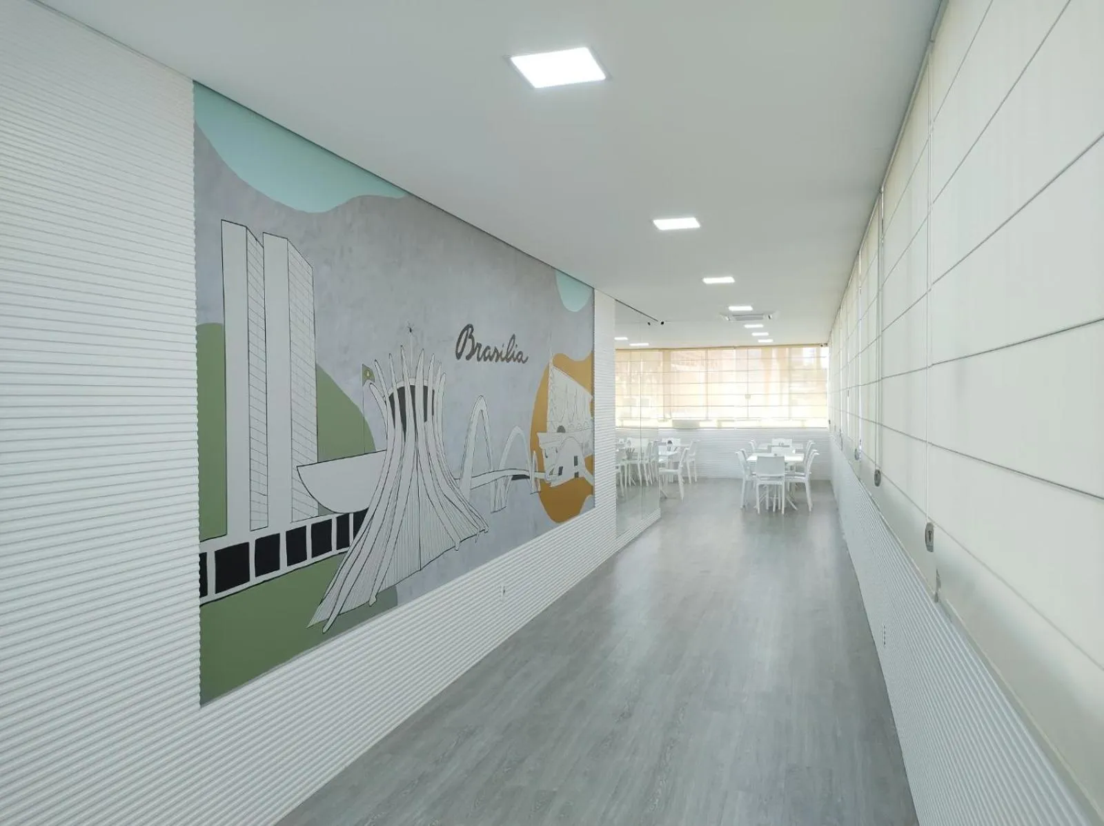 Restaurant/places to eat in Imperial Plaza Hotel