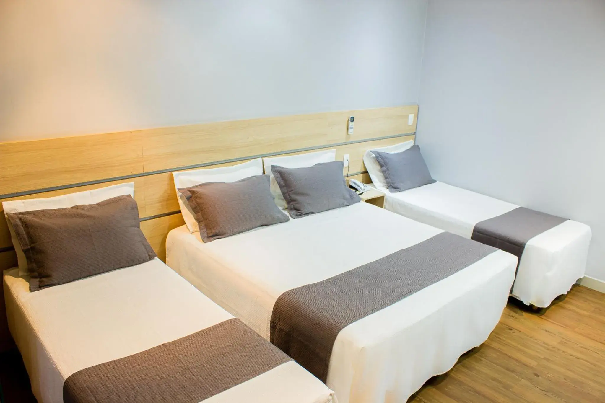 Deluxe Quadruple Room in Imperial Plaza Hotel Deluxe Quadruple Room in Imperial Plaza Hotel