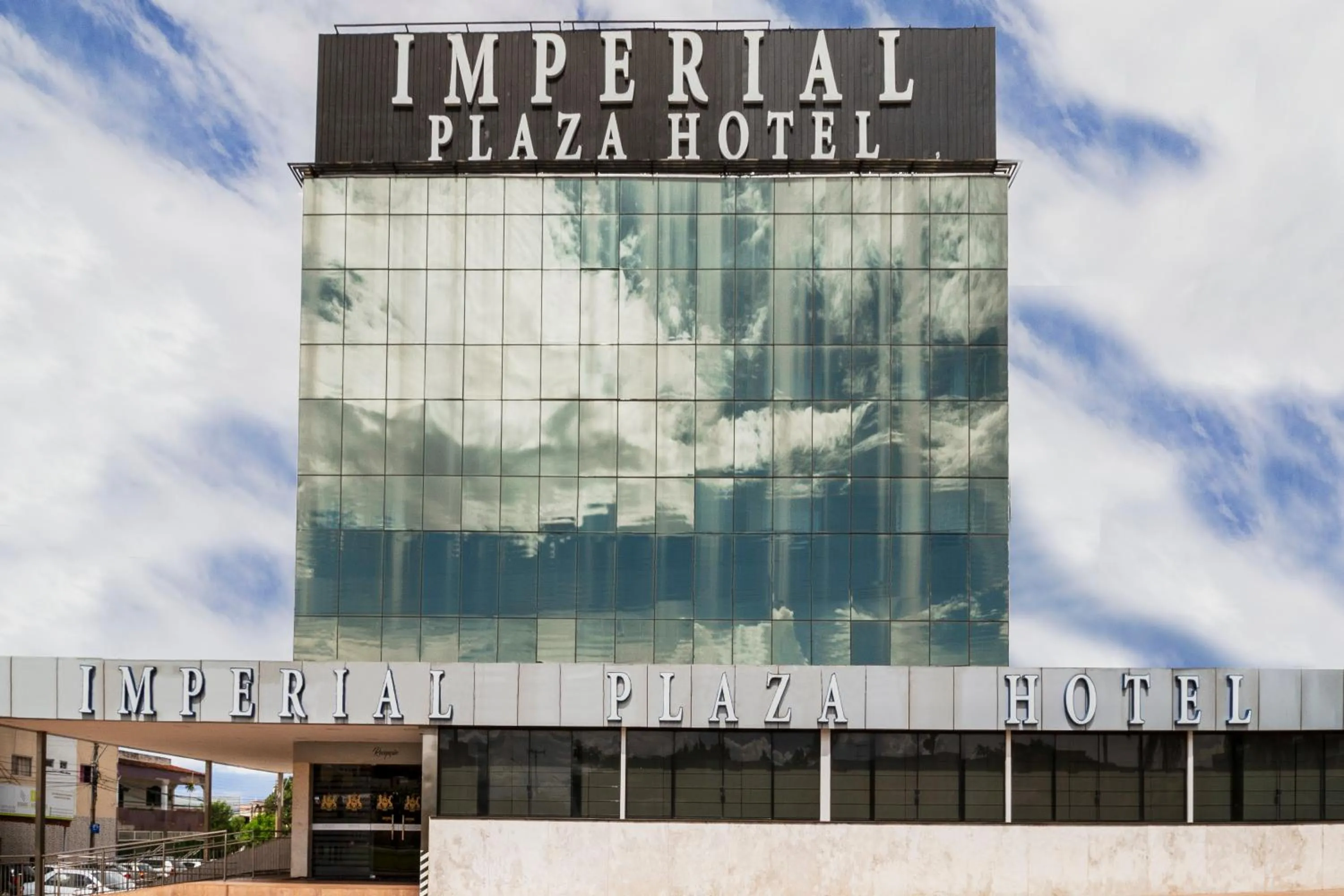 Property building in Imperial Plaza Hotel