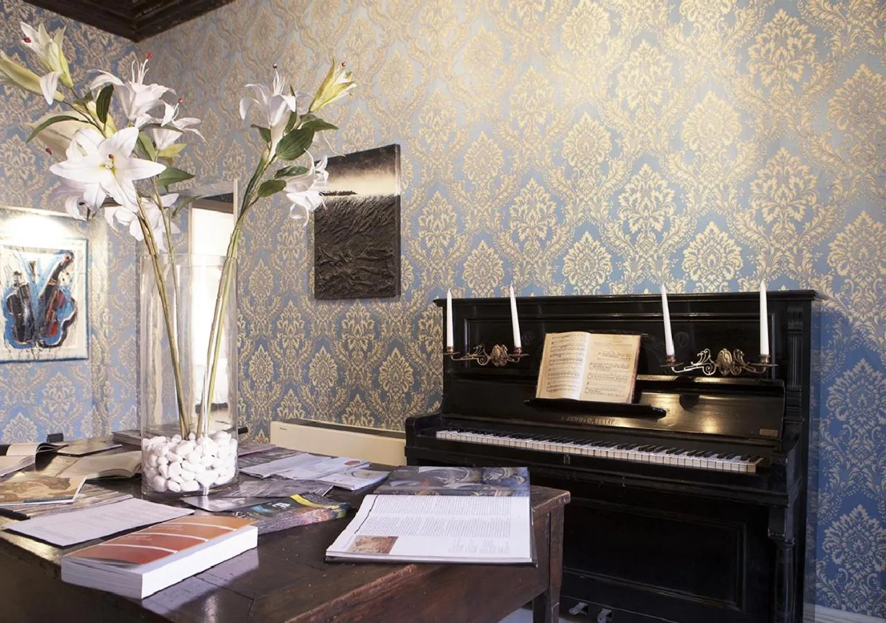 Lounge or bar in Charming Palace Santa Fosca