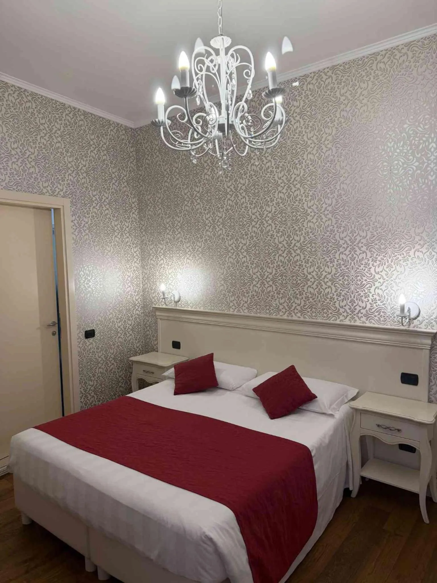 Bed in Charming Palace Santa Fosca