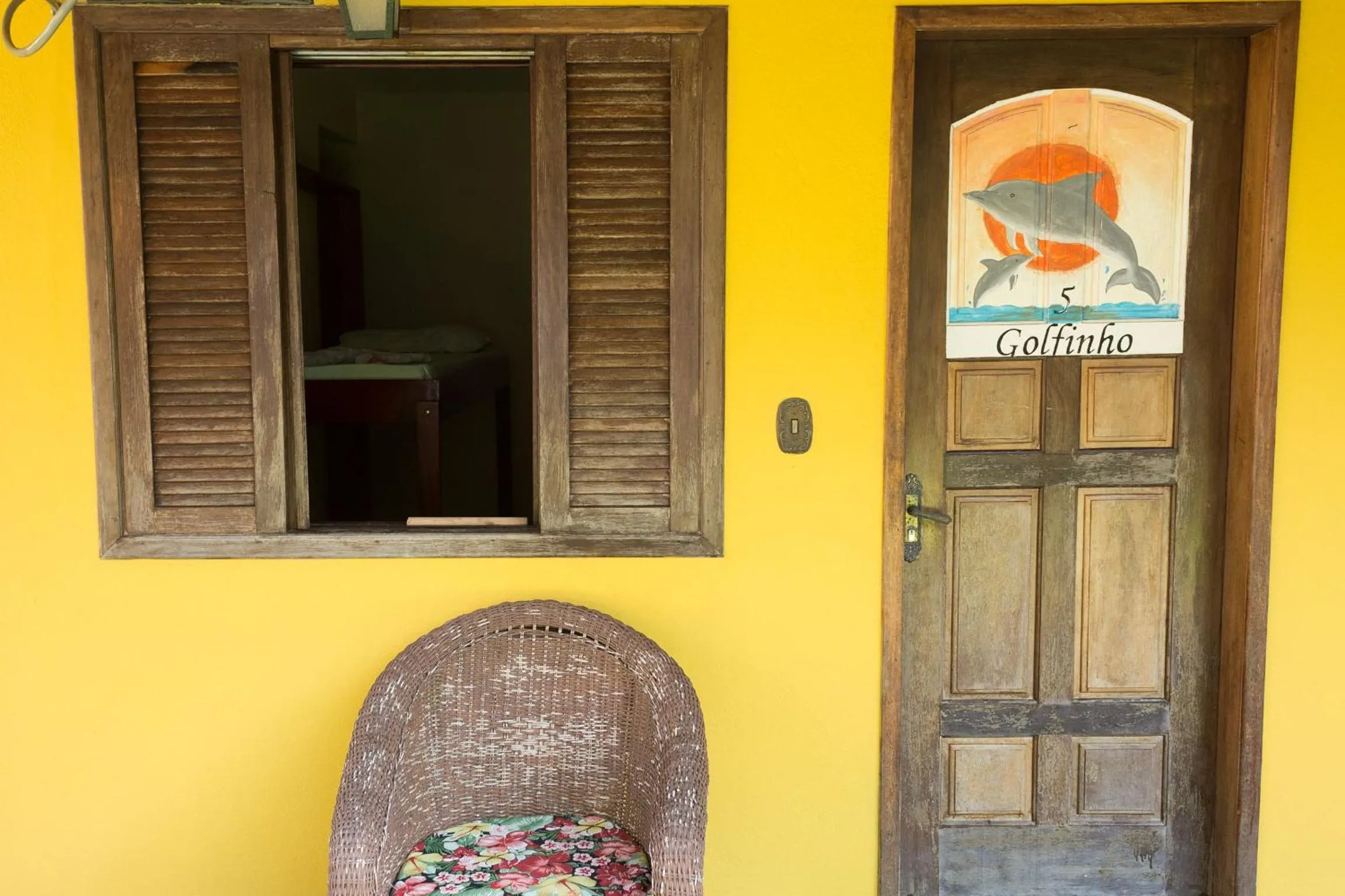 Decorative detail in Pousada Recanto dos Lima