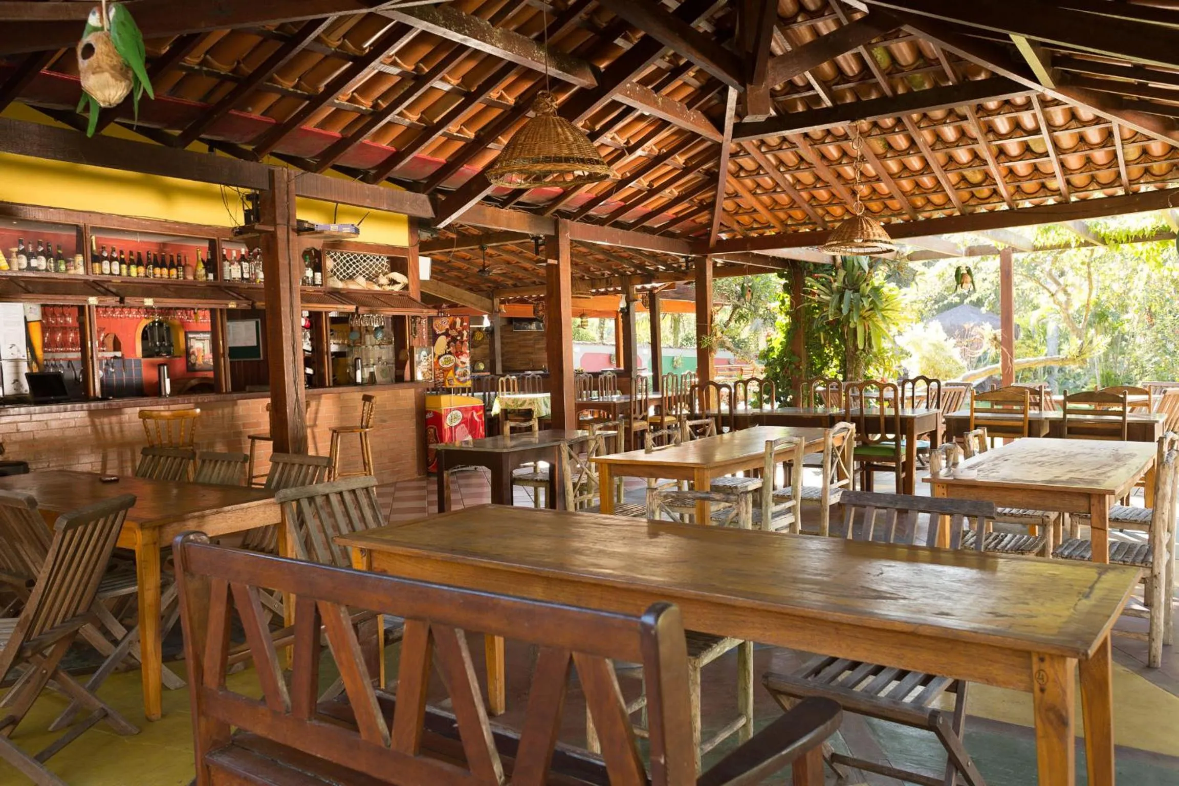 Restaurant/places to eat in Pousada Recanto dos Lima