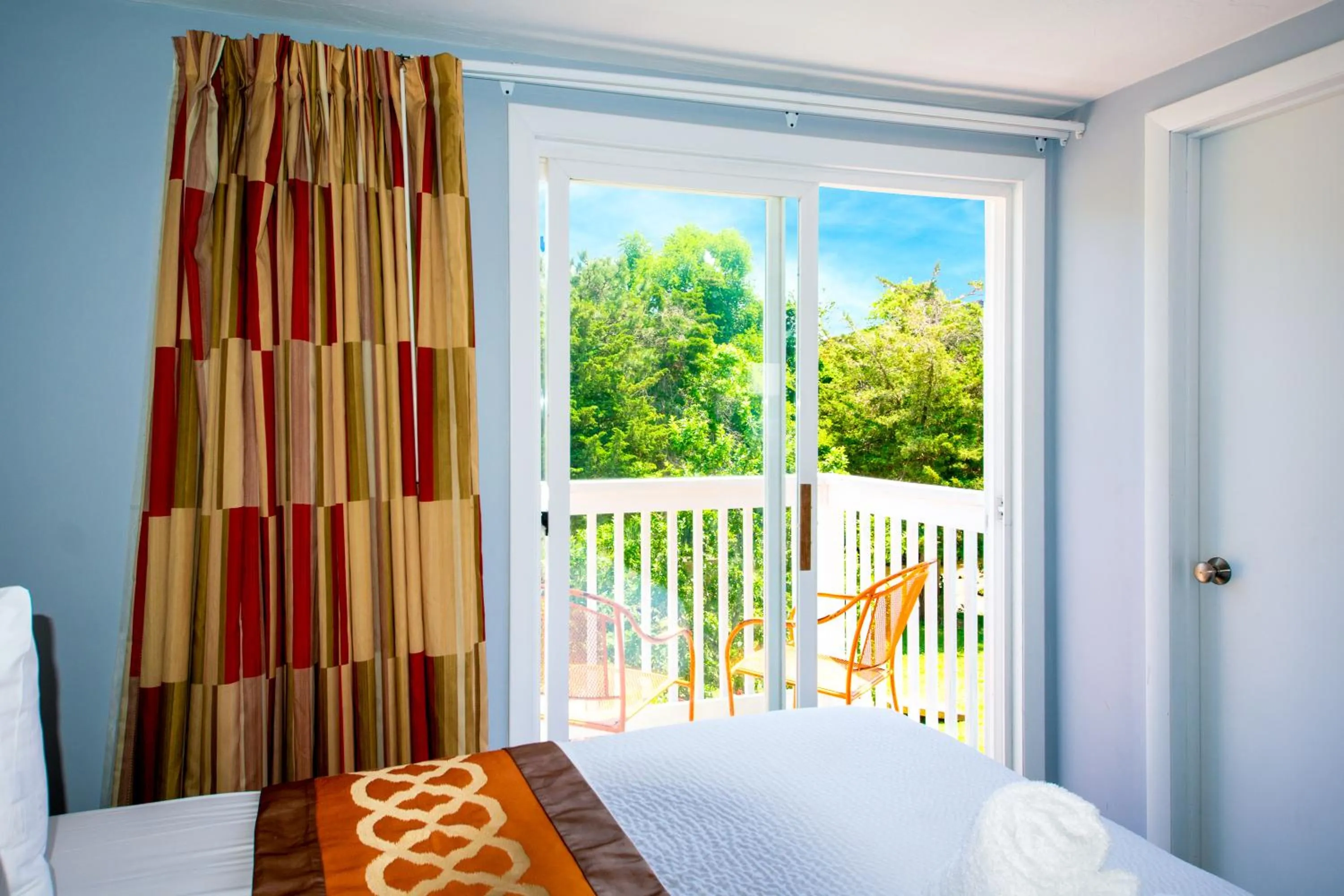 Deluxe Queen Room with Two Queen Beds in Cape Sands Inn