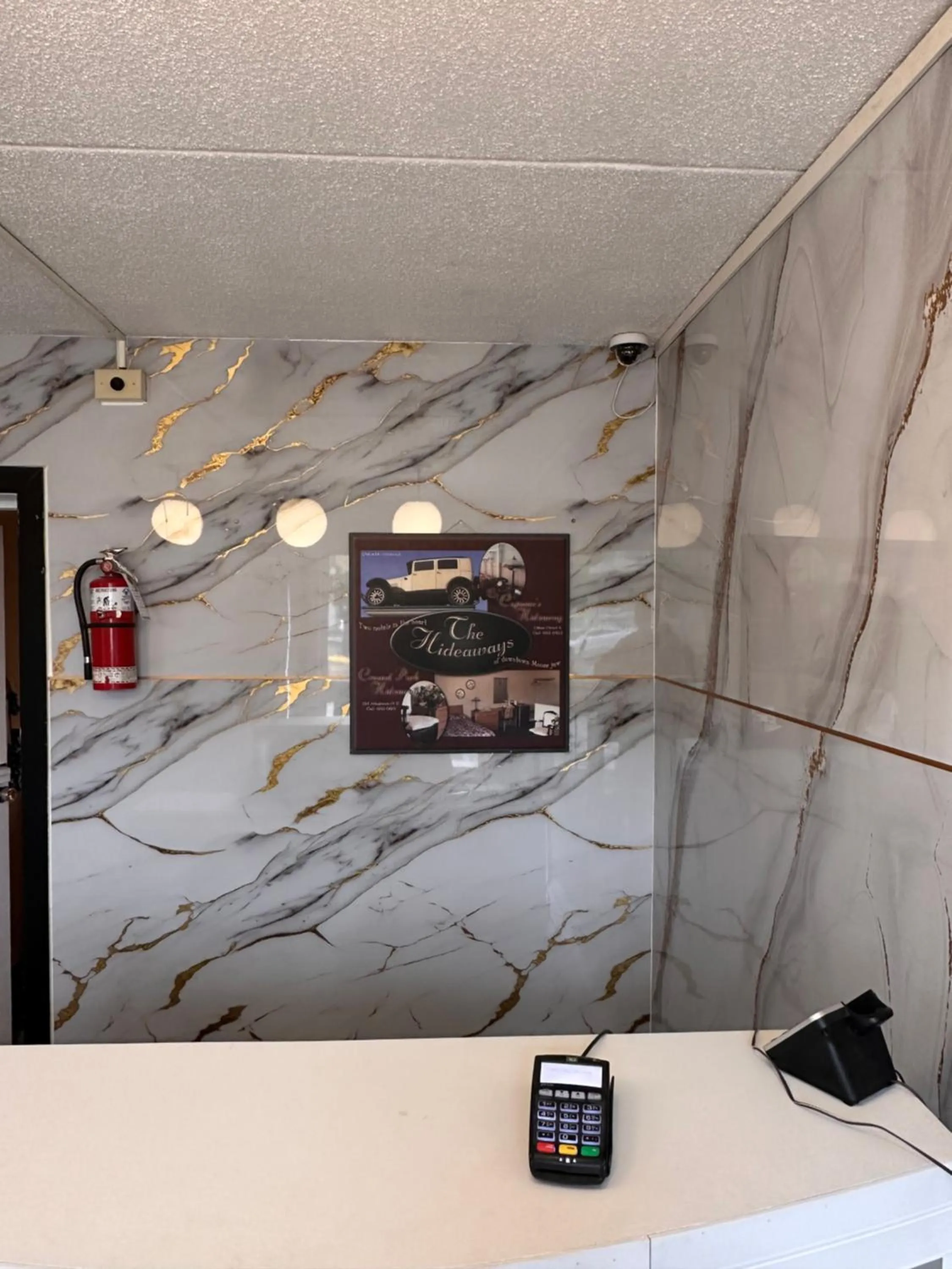 Capone's Hideaway Motel