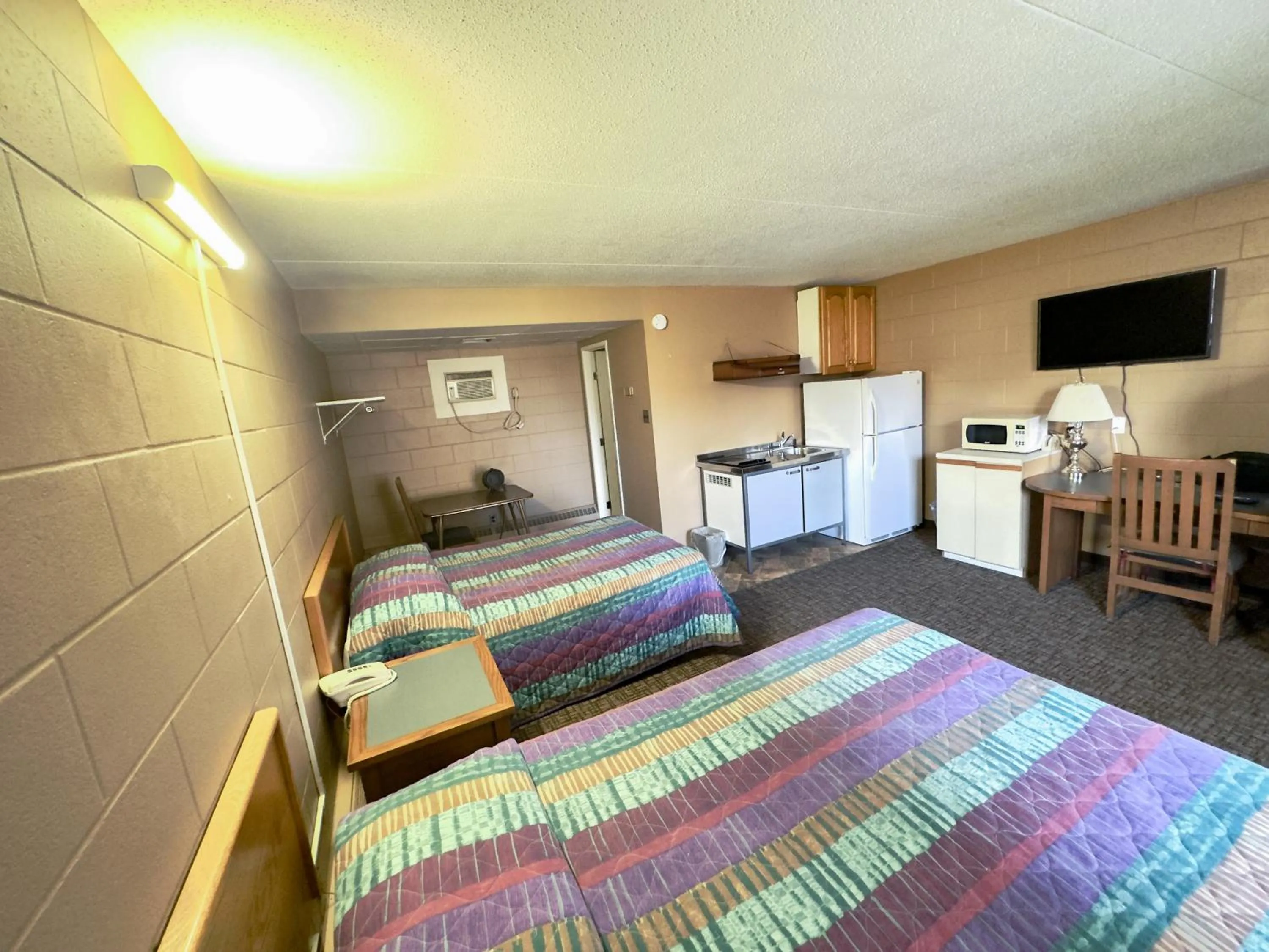 Capone's Hideaway Motel